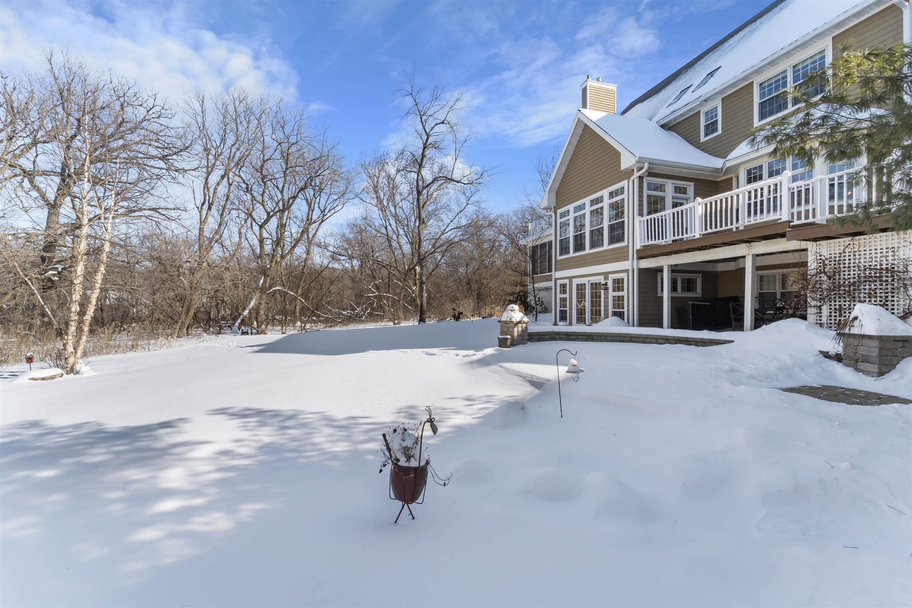 5653 Ashbourne Lane