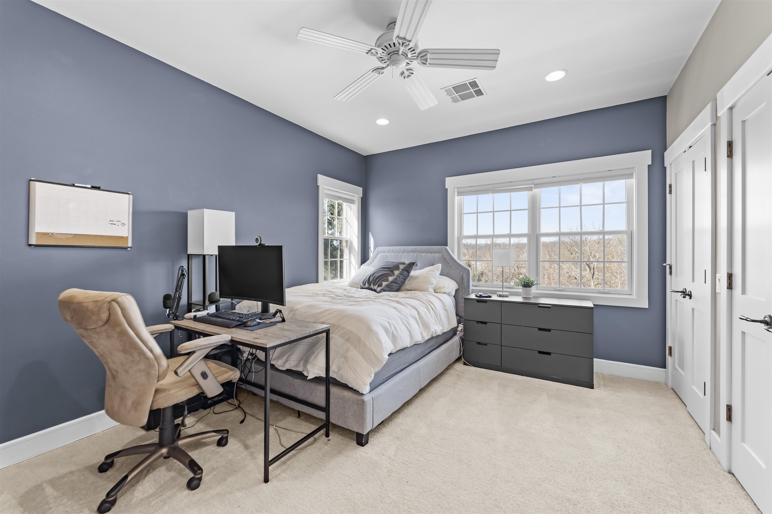5653 Ashbourne Lane