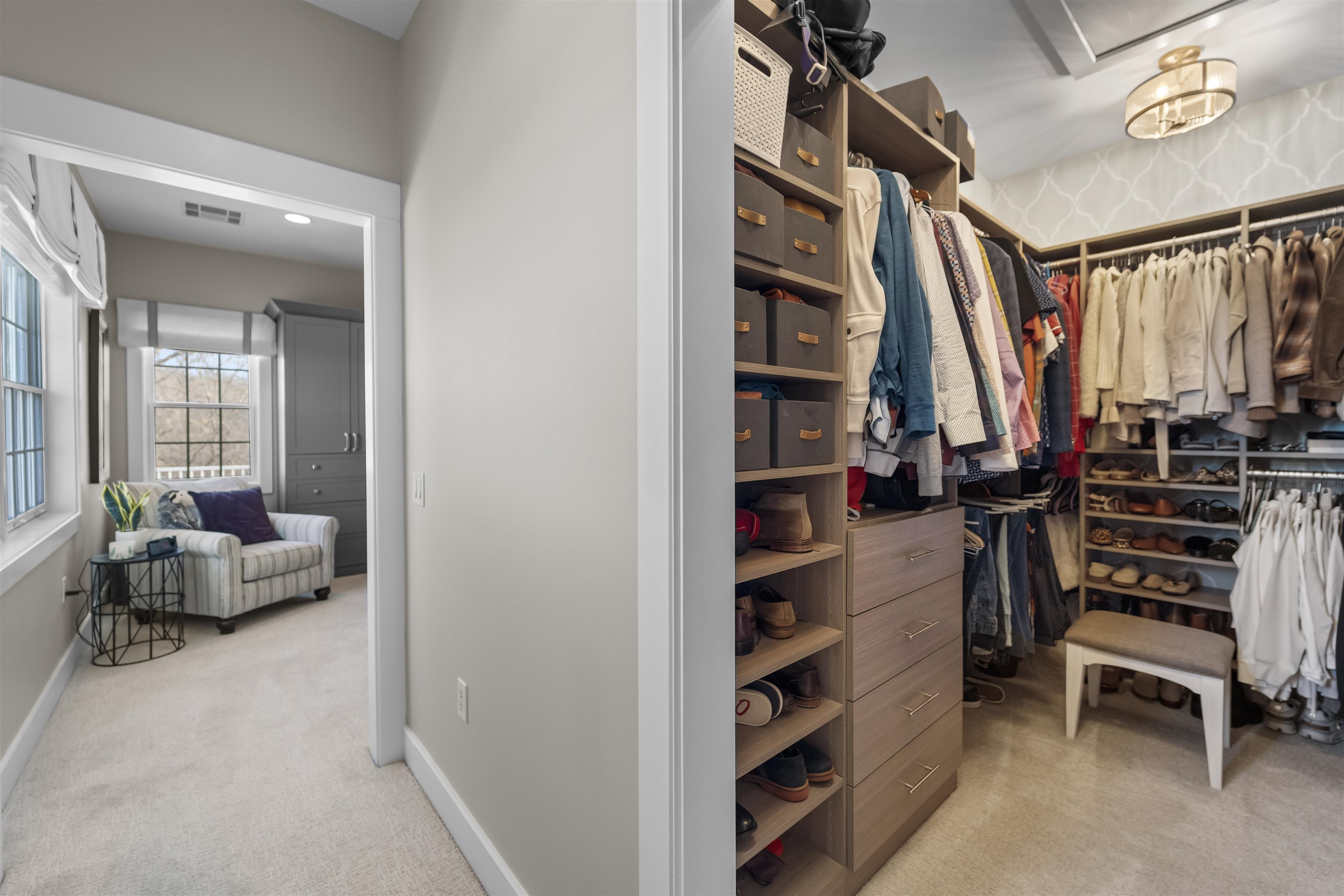 5653 Ashbourne Lane