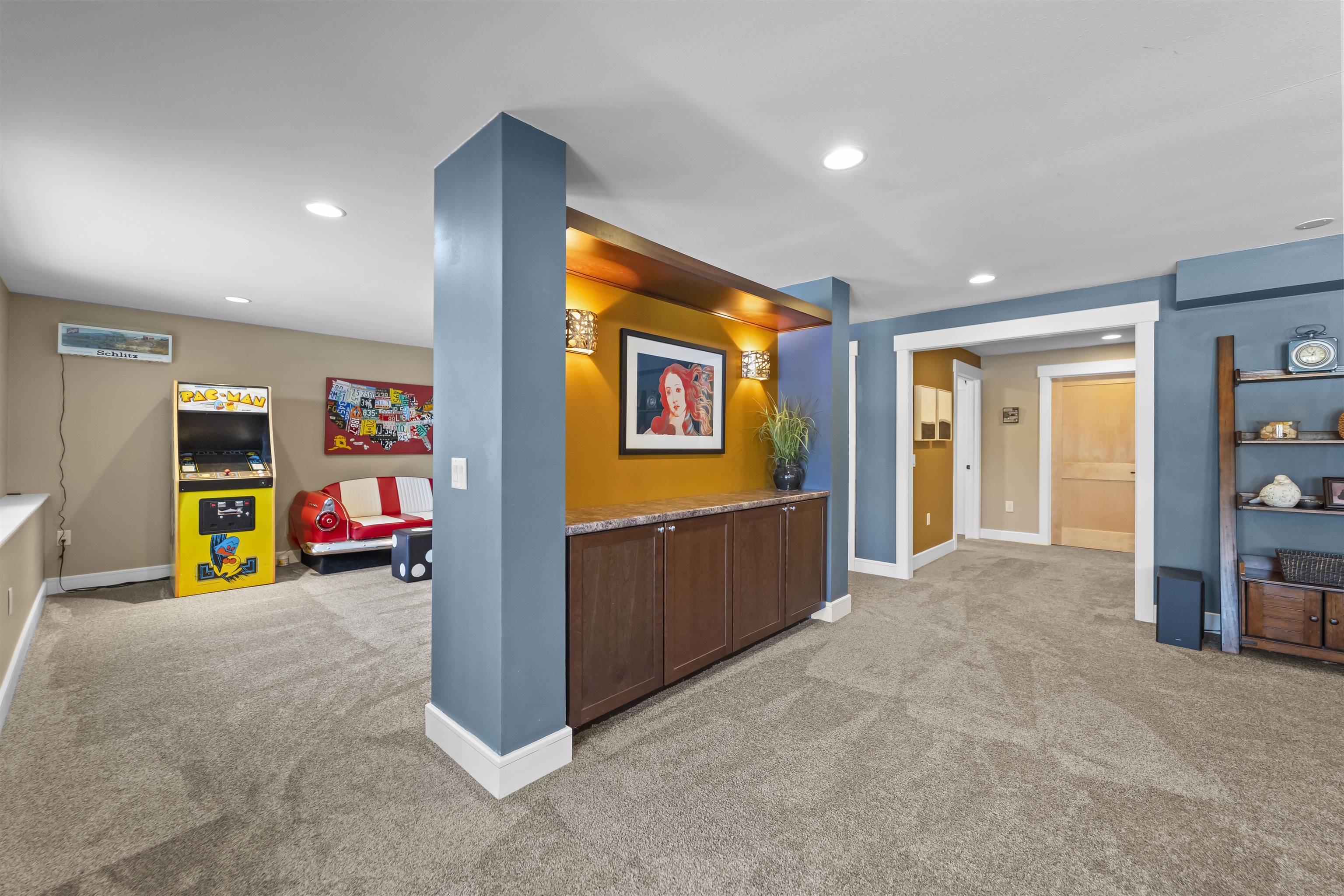 5653 Ashbourne Lane