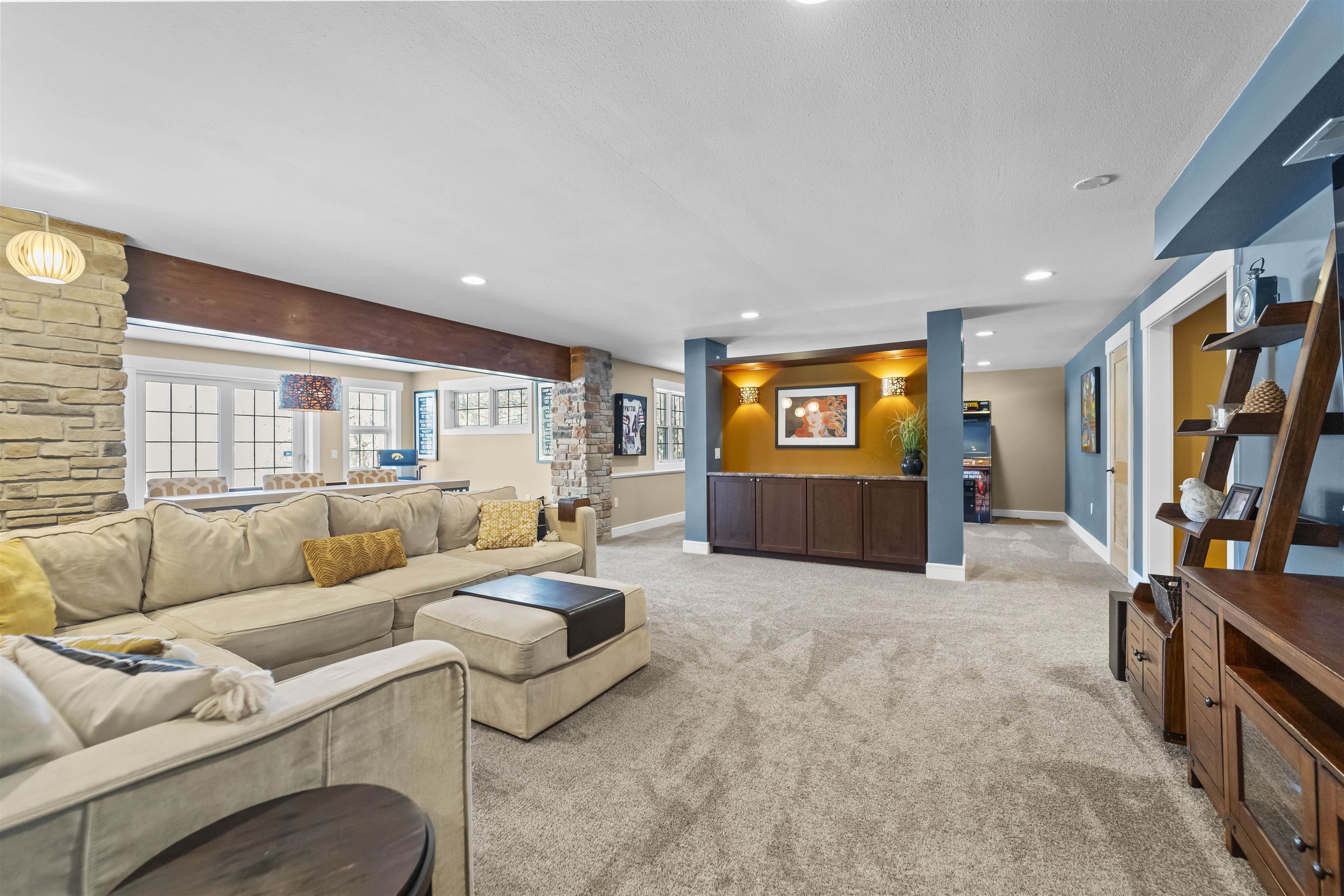 5653 Ashbourne Lane