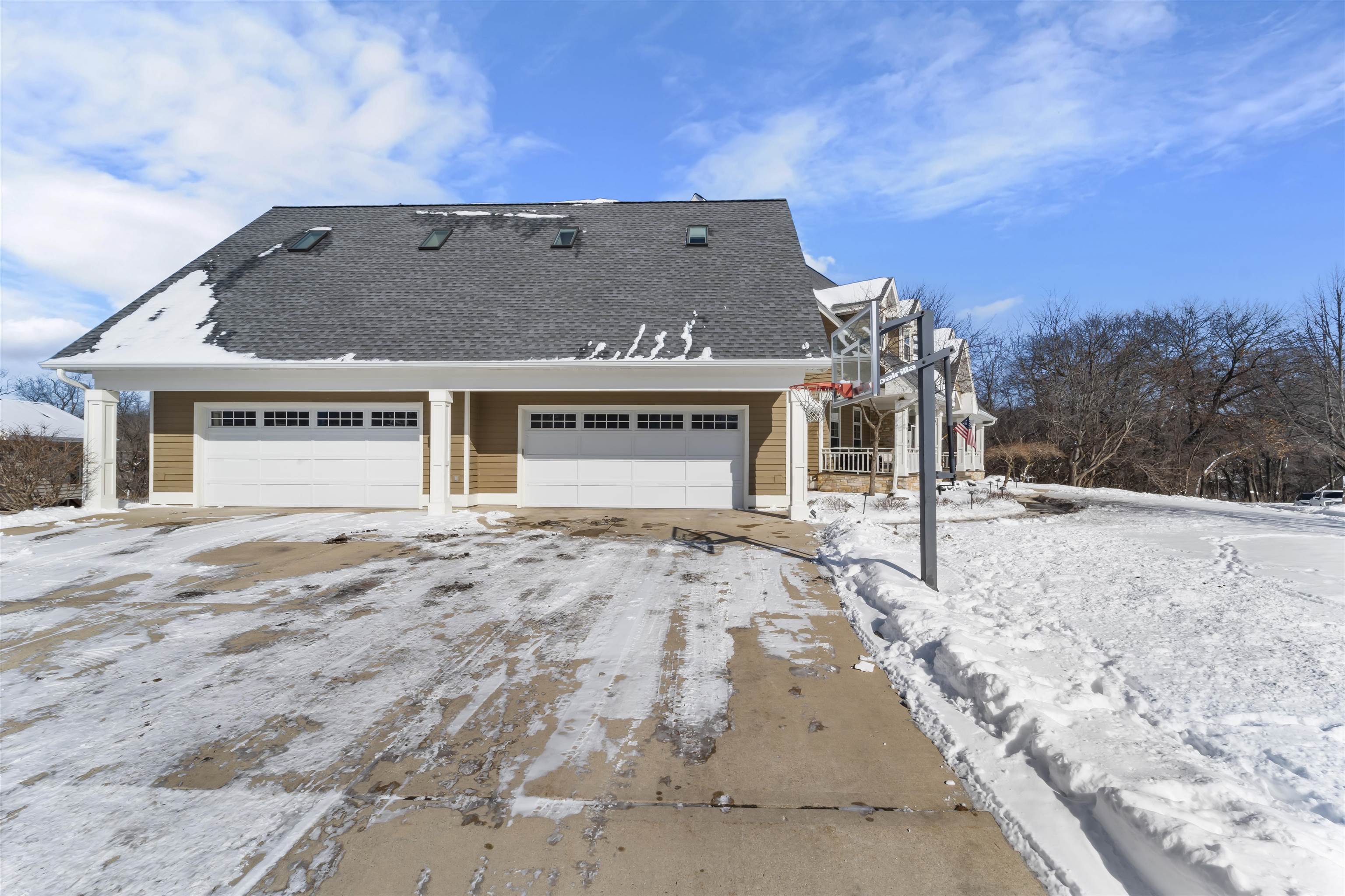 5653 Ashbourne Lane