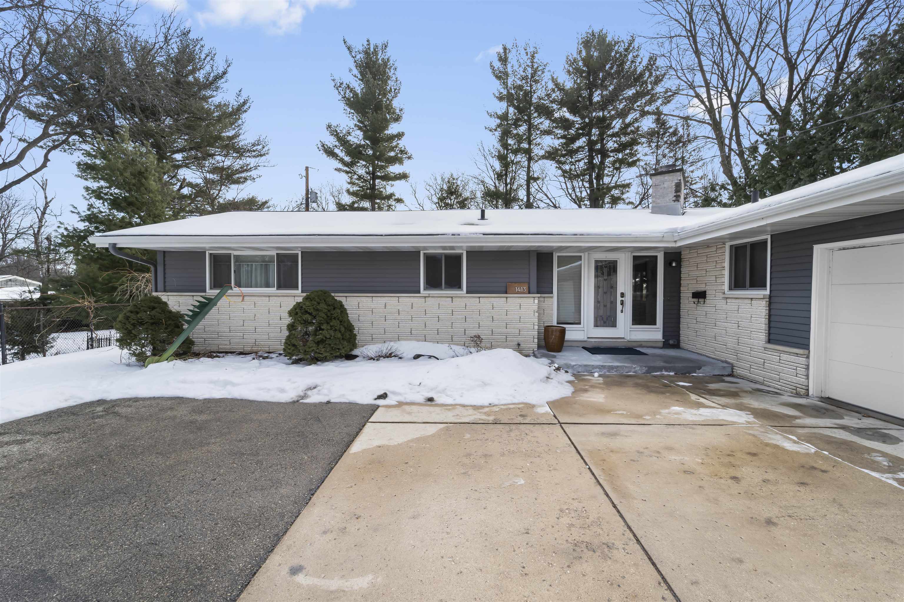 1413 Lewon Drive