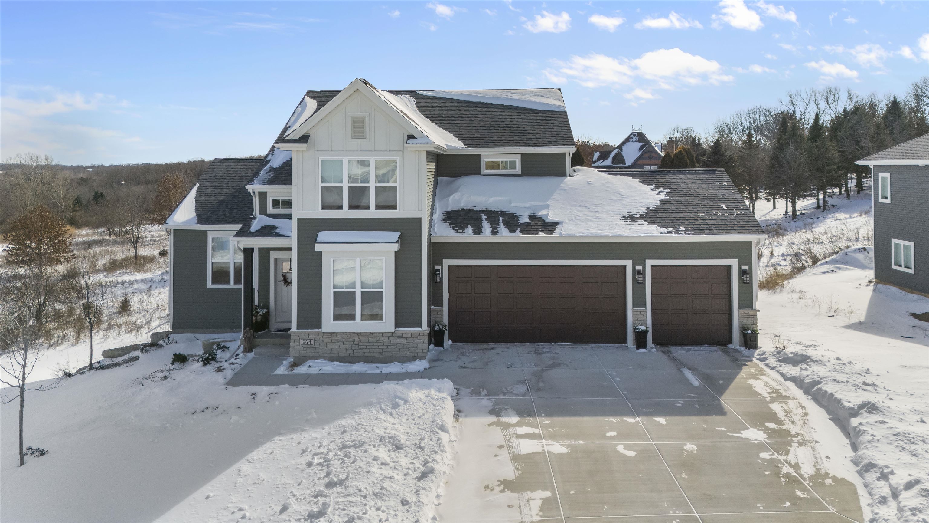 664 Ridge View Lane