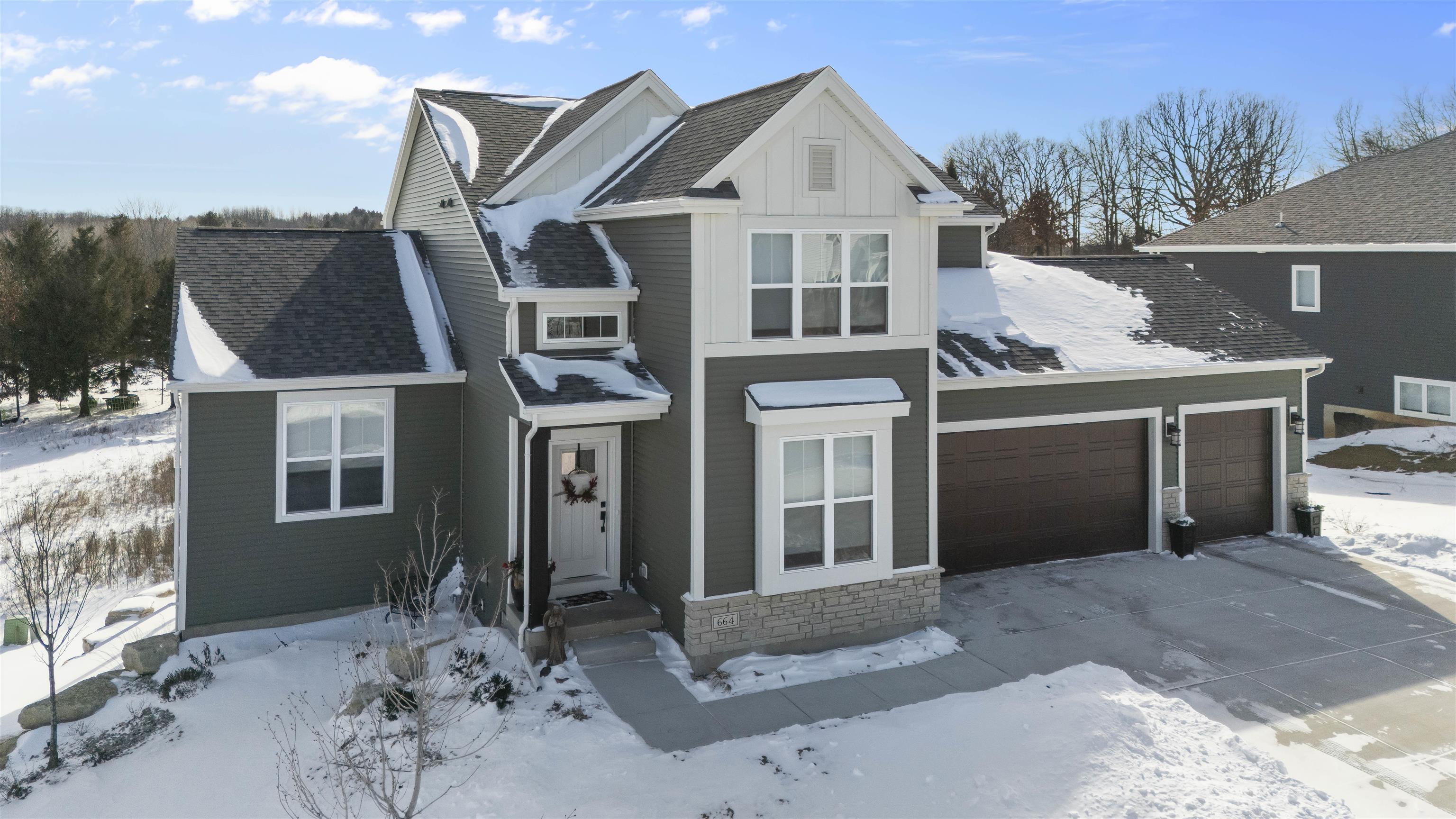 664 Ridge View Lane