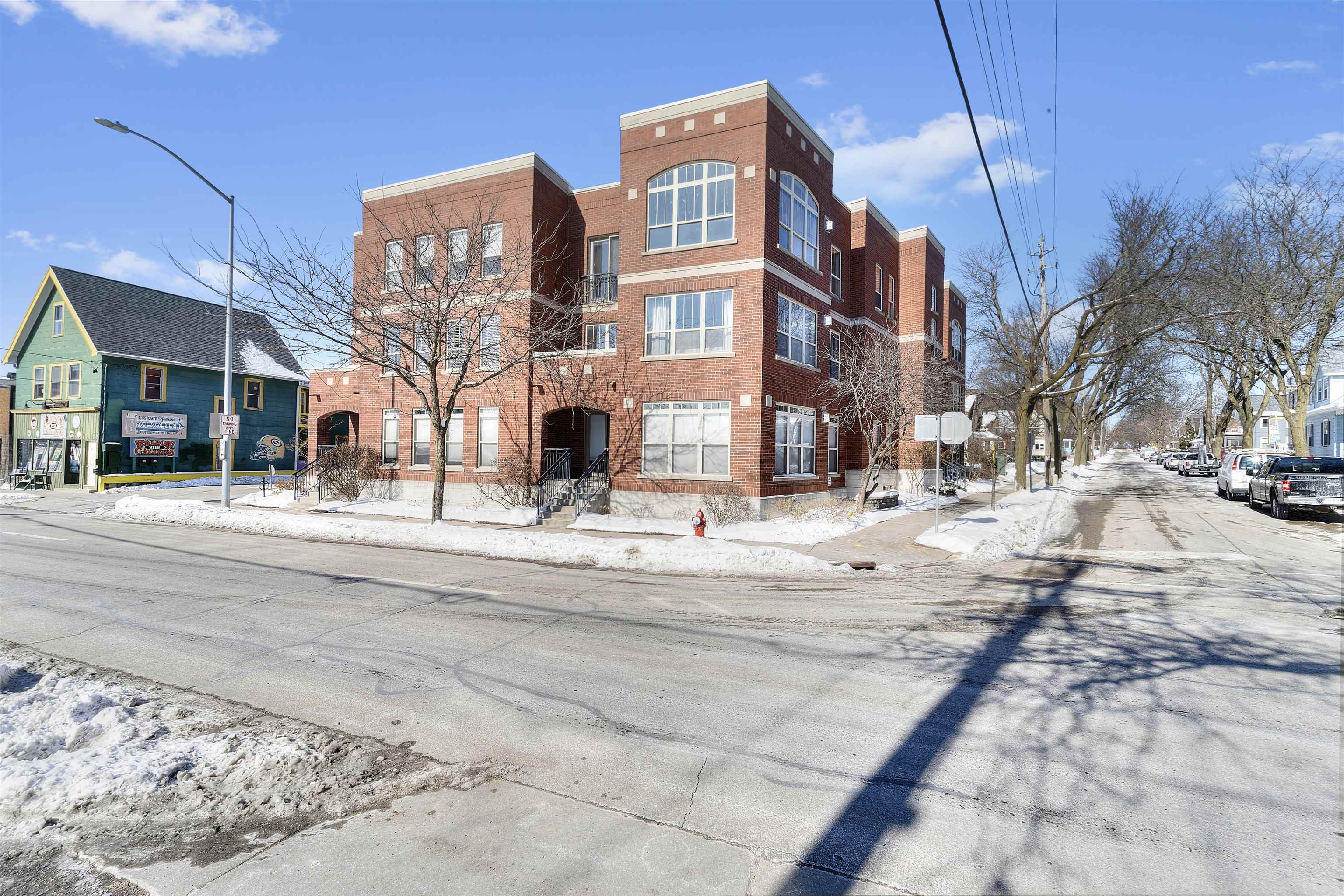 280 Division Street 301