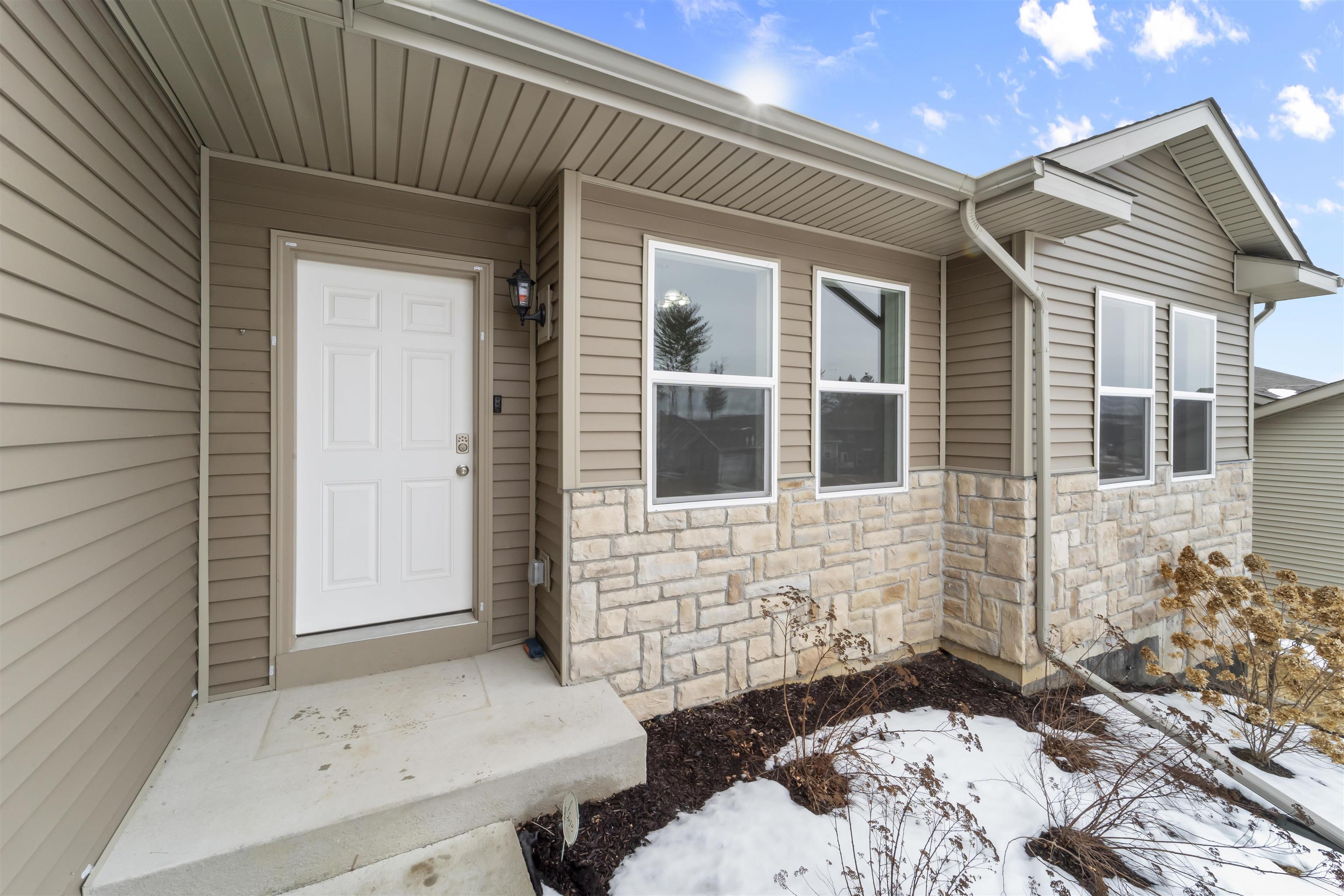 952 Margarets Way