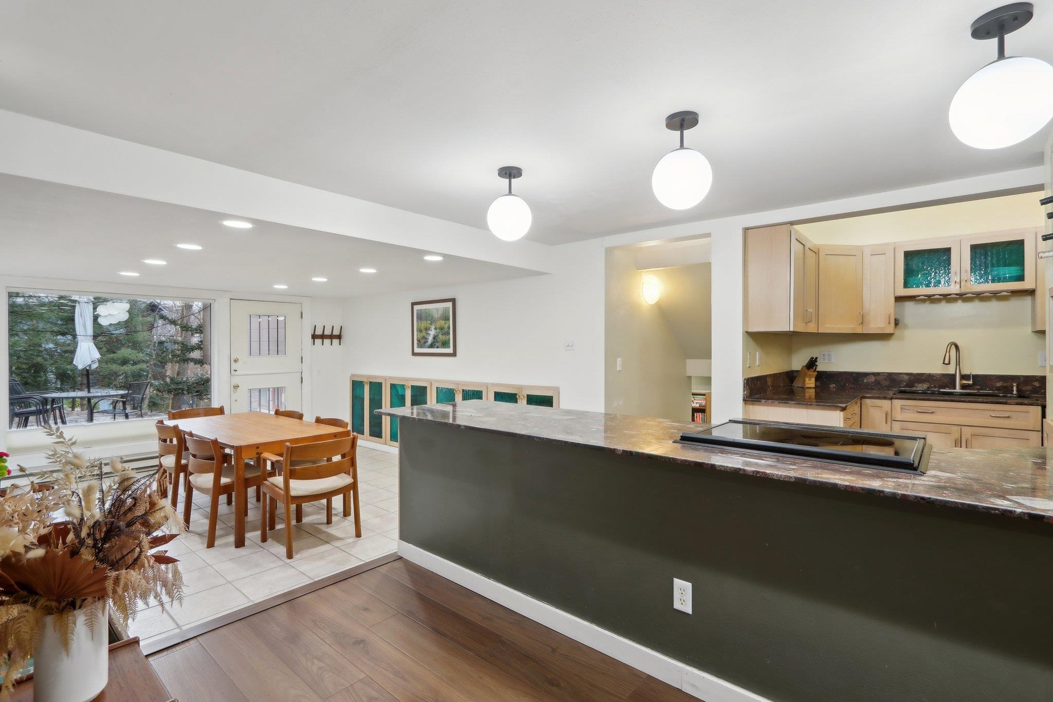 3934 Plymouth Circle