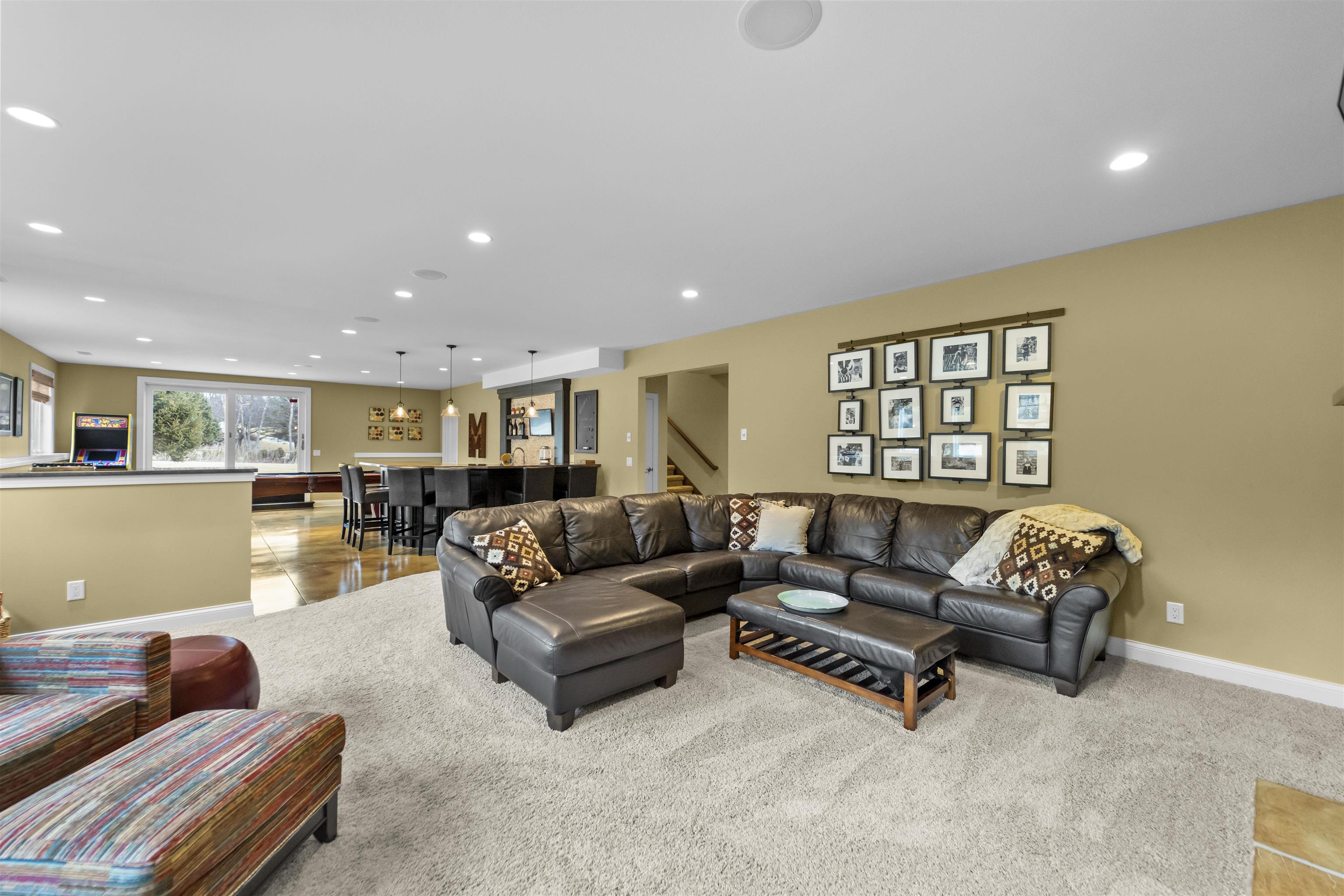 3859 Caribou Road