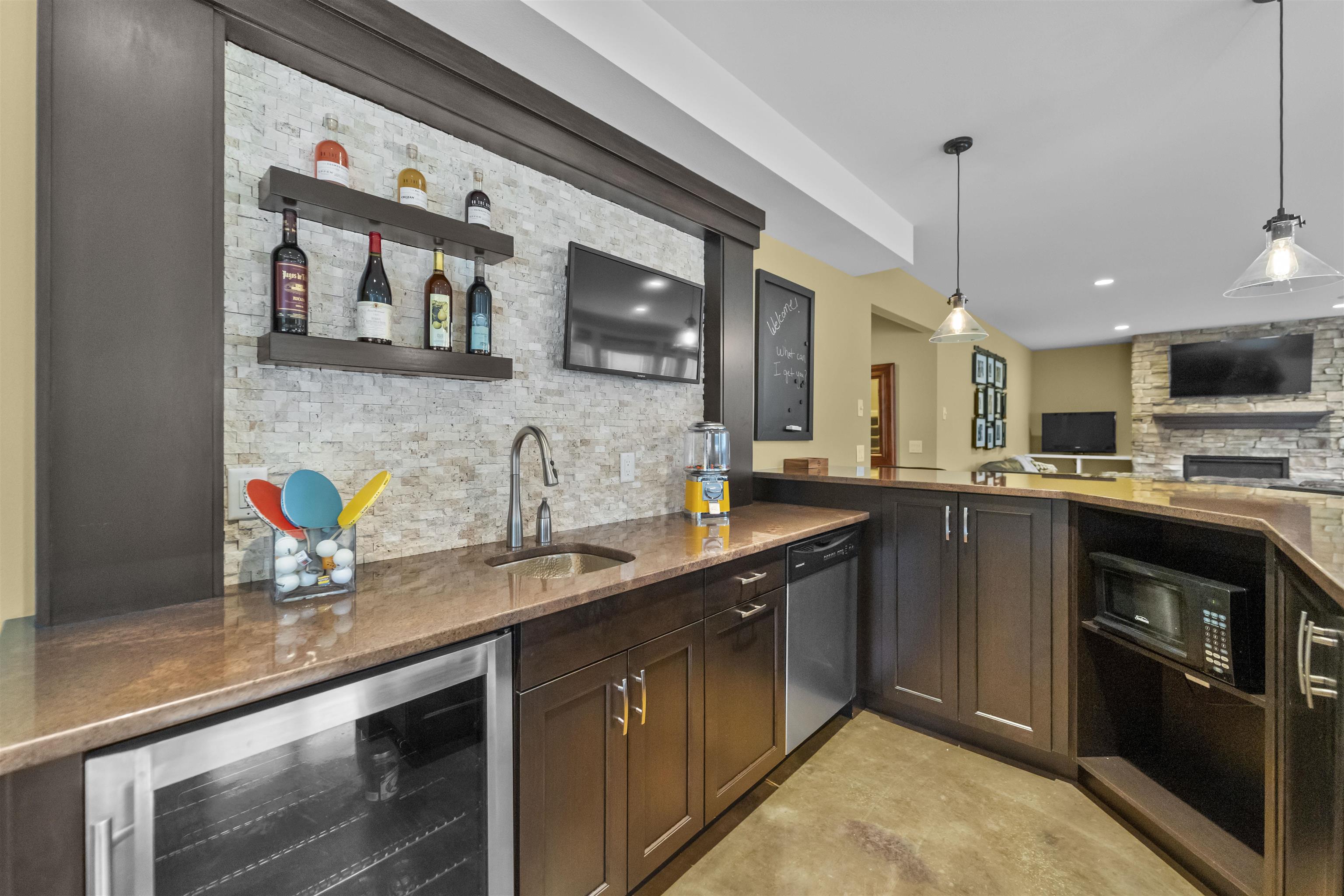 3859 Caribou Road