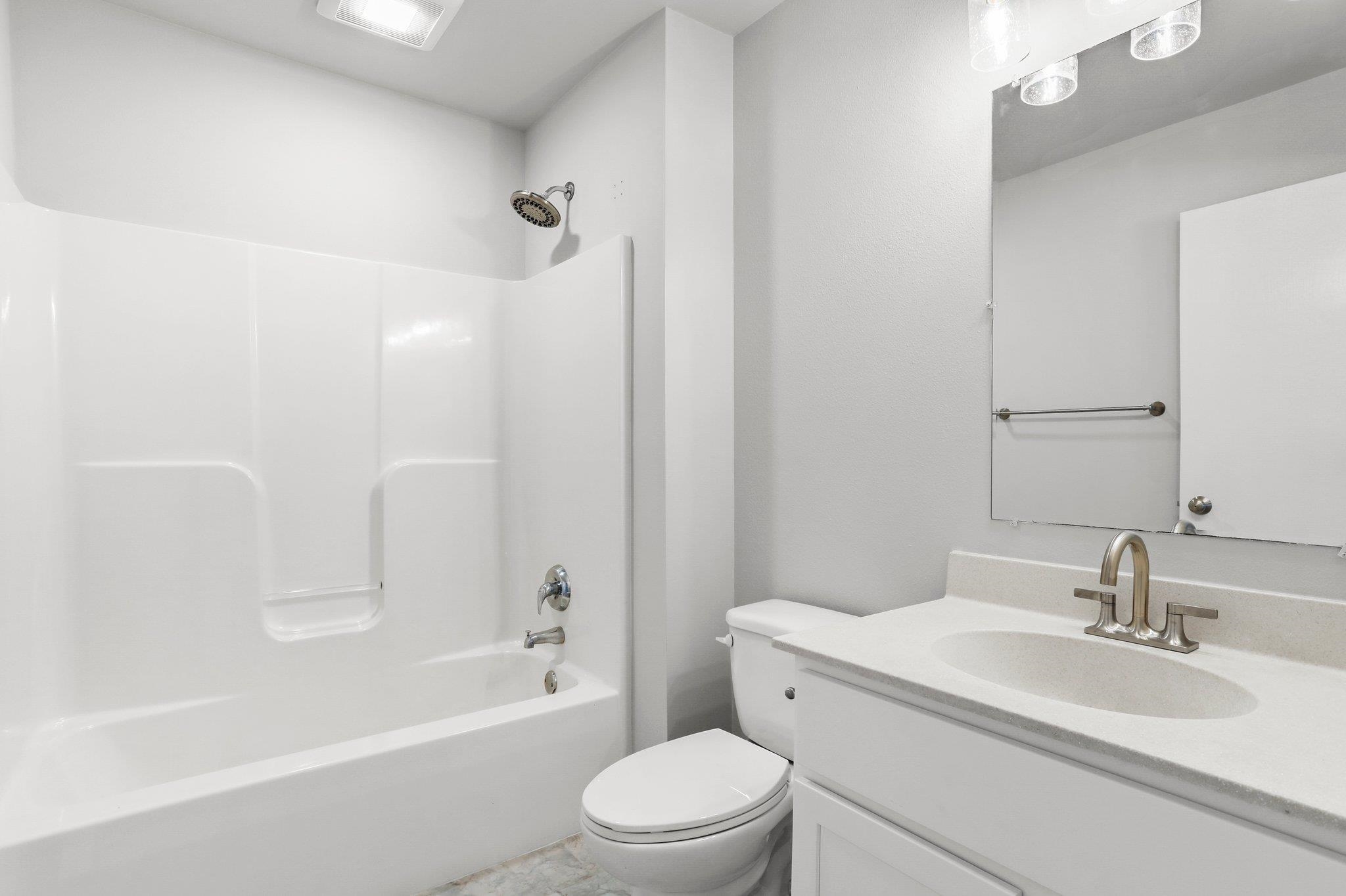 1718 W Main Street Unit: 2