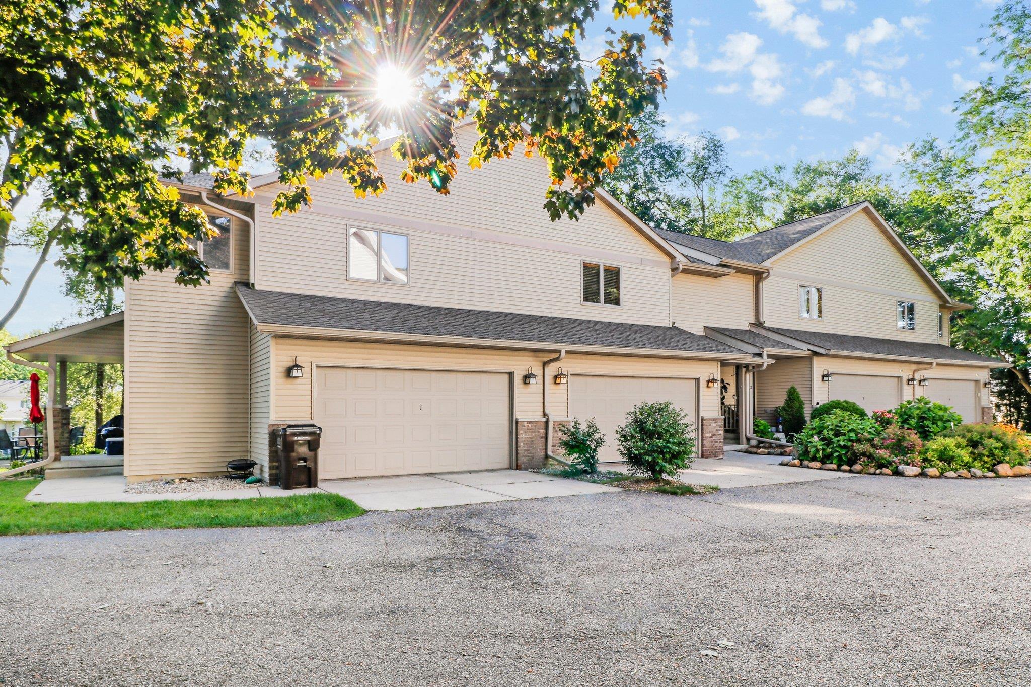 1718 W Main Street Unit: 2