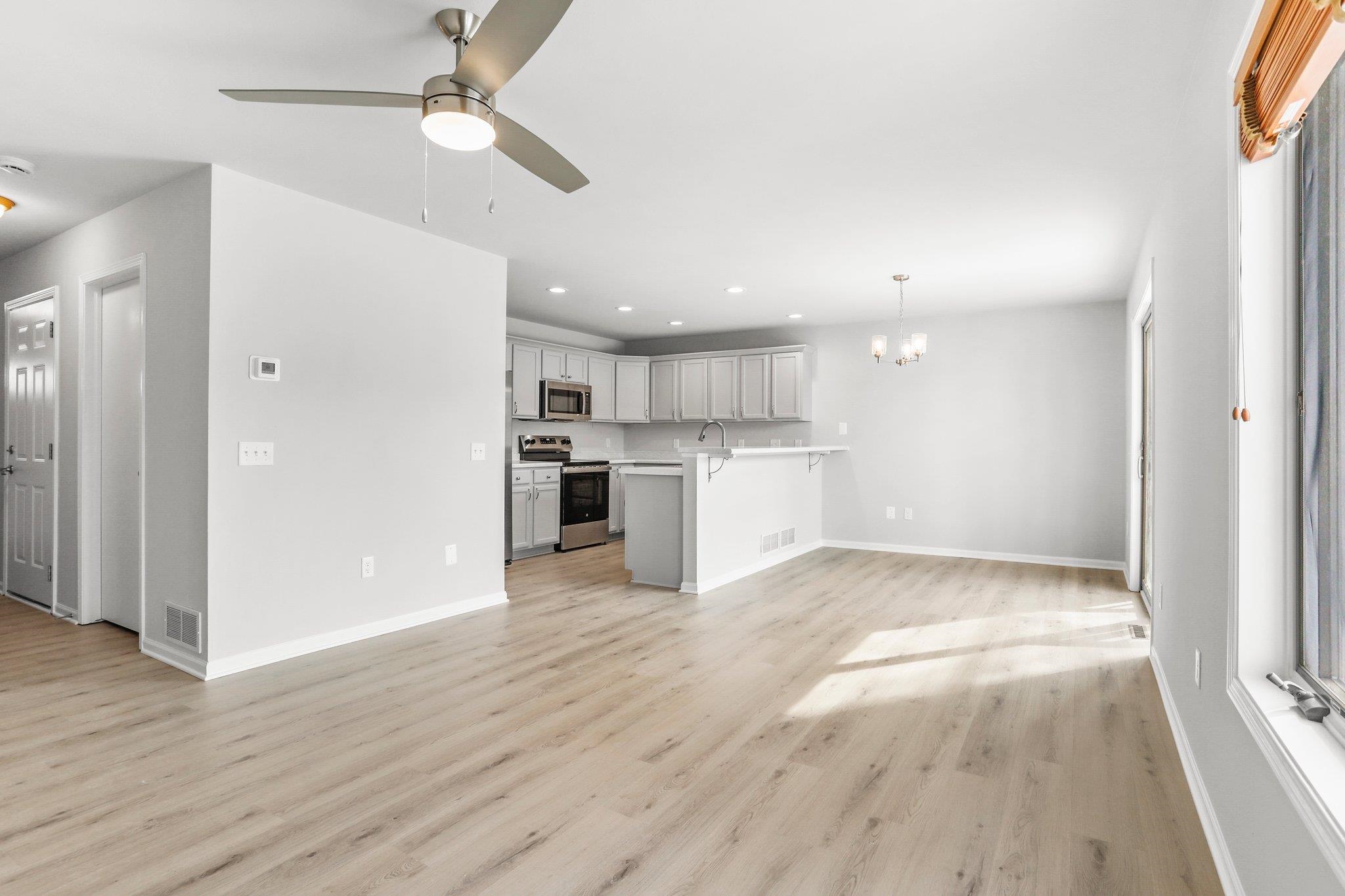 1718 W Main Street Unit: 2