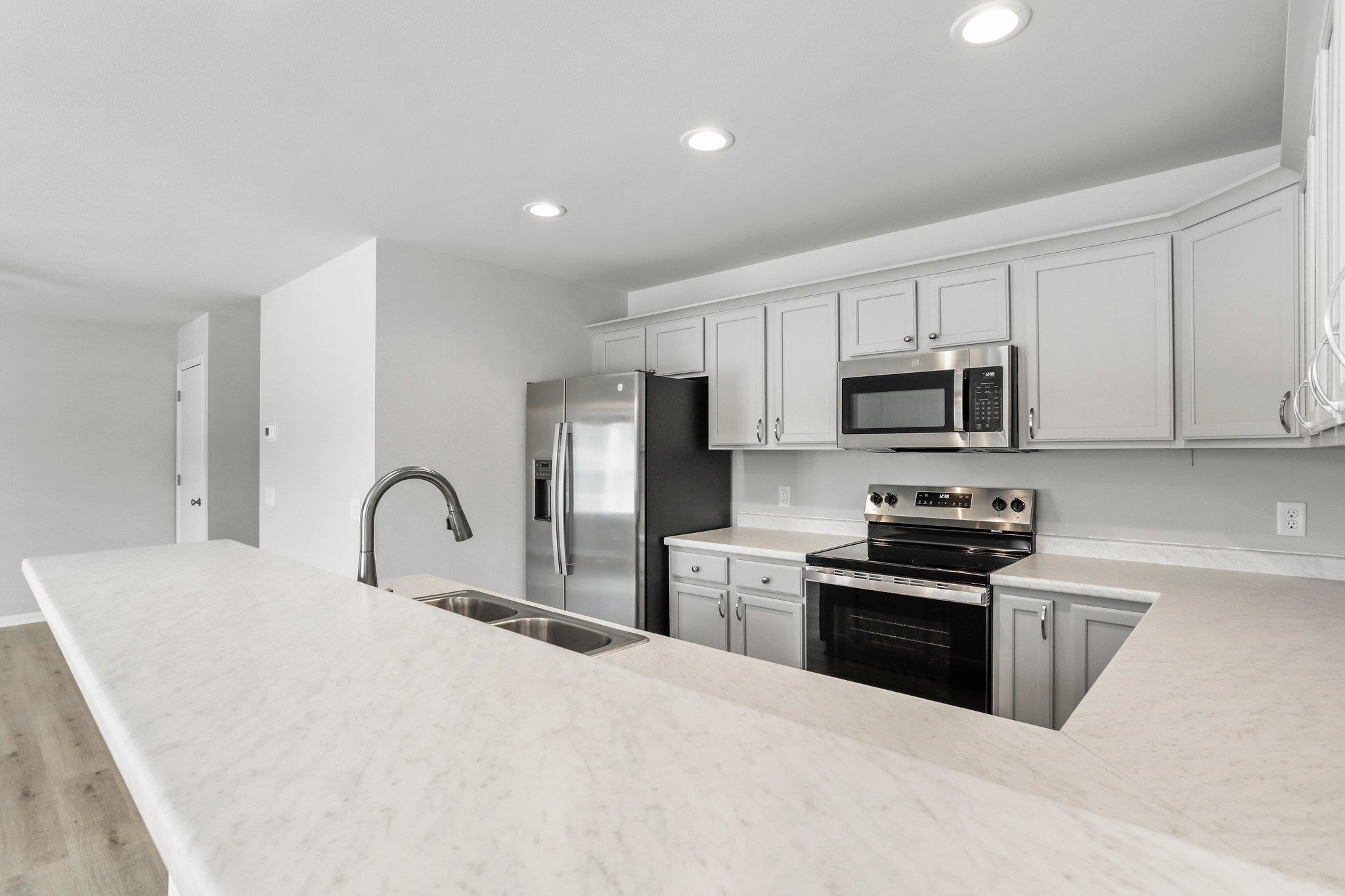 1718 W Main Street Unit: 2