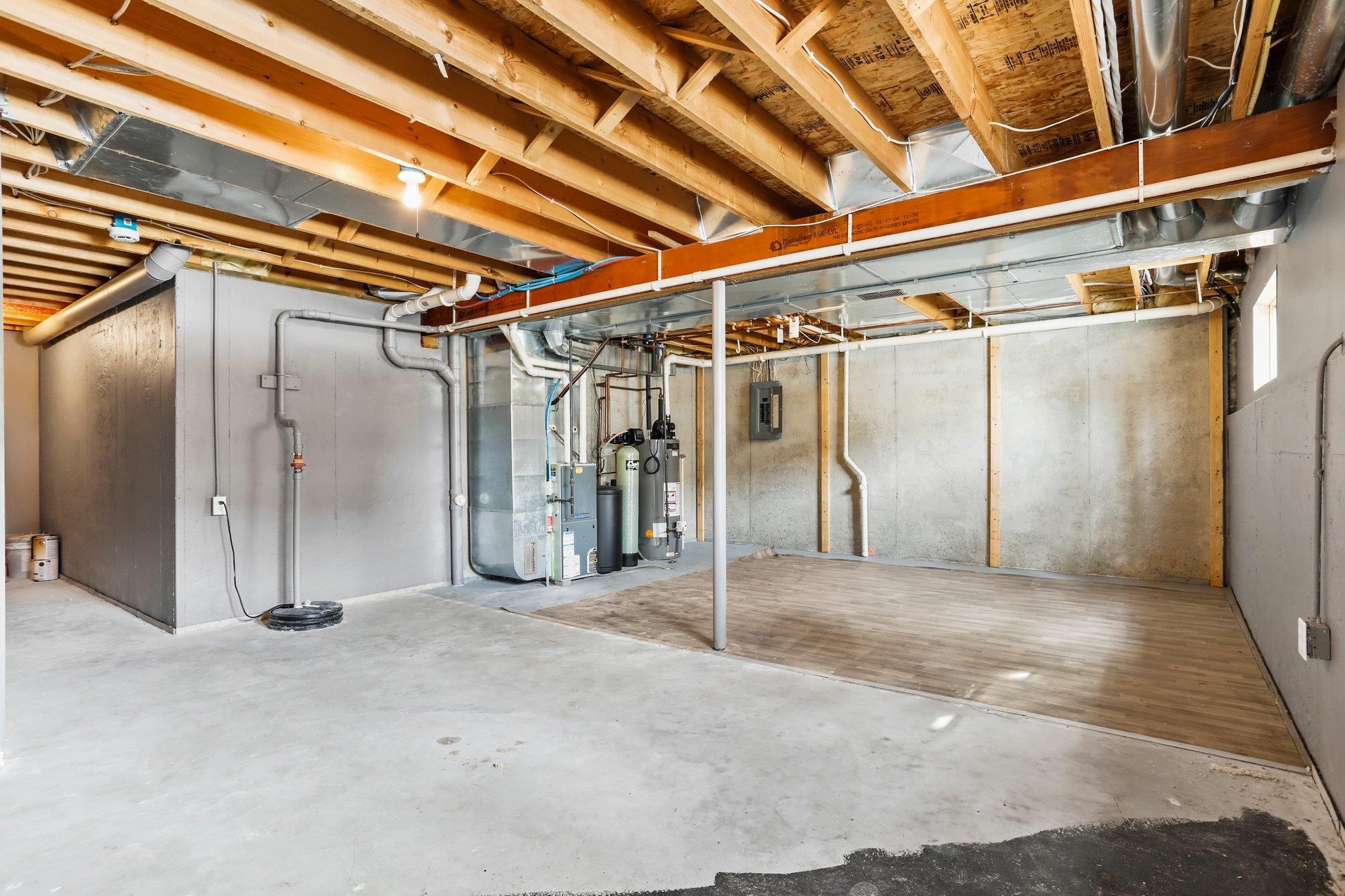 1718 W Main Street Unit: 2