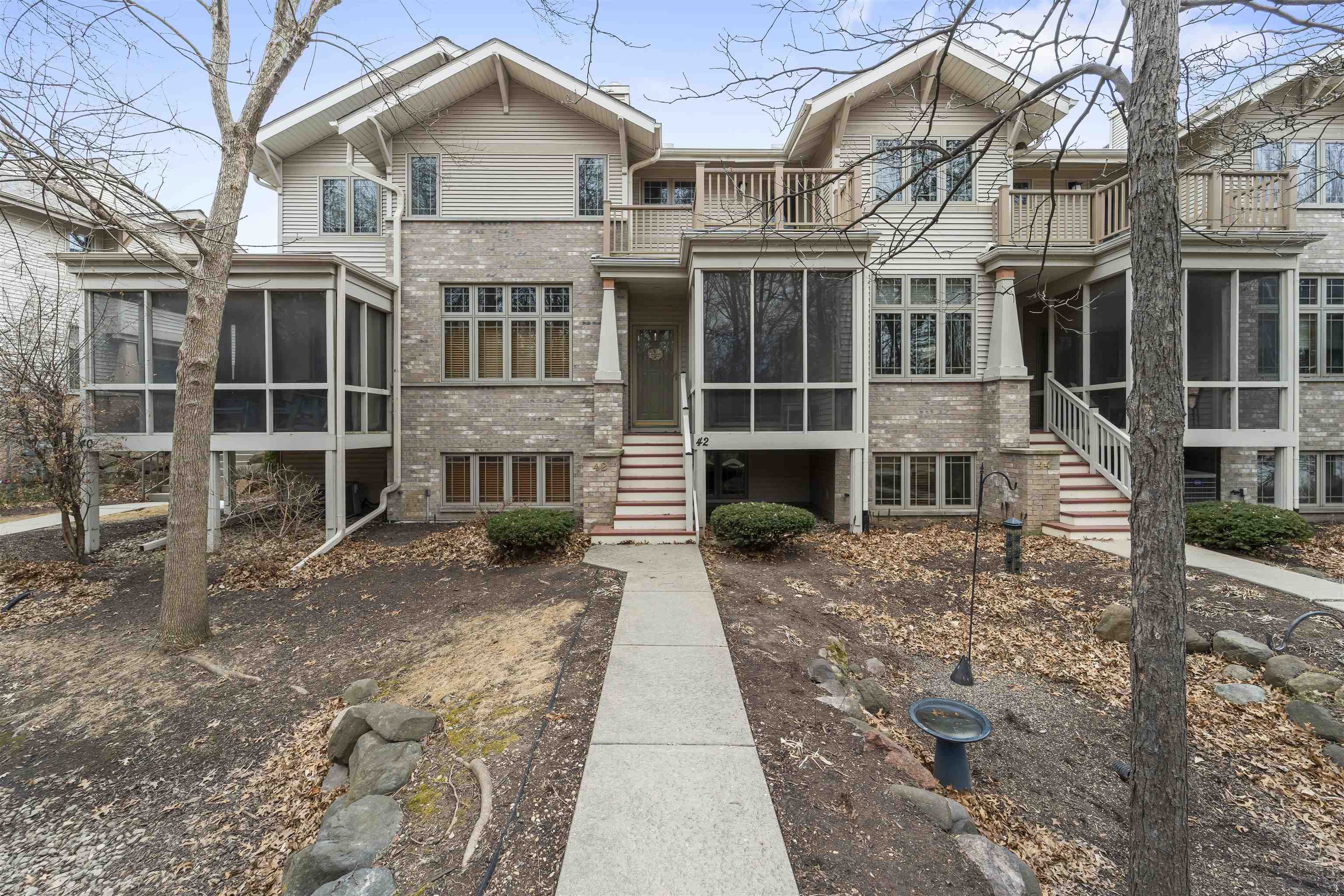 42 Wood Brook Way
