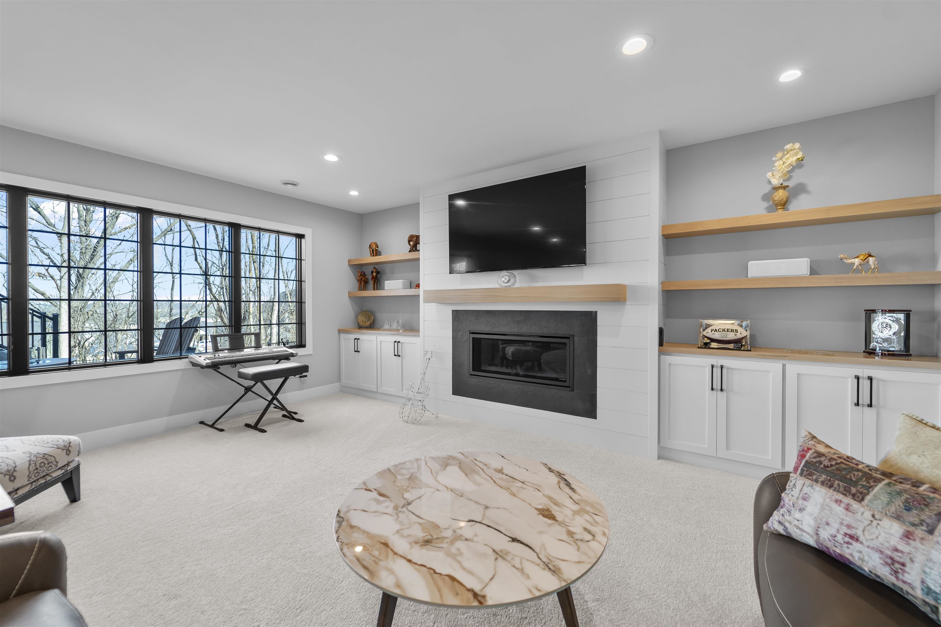 641 Bergamont Boulevard