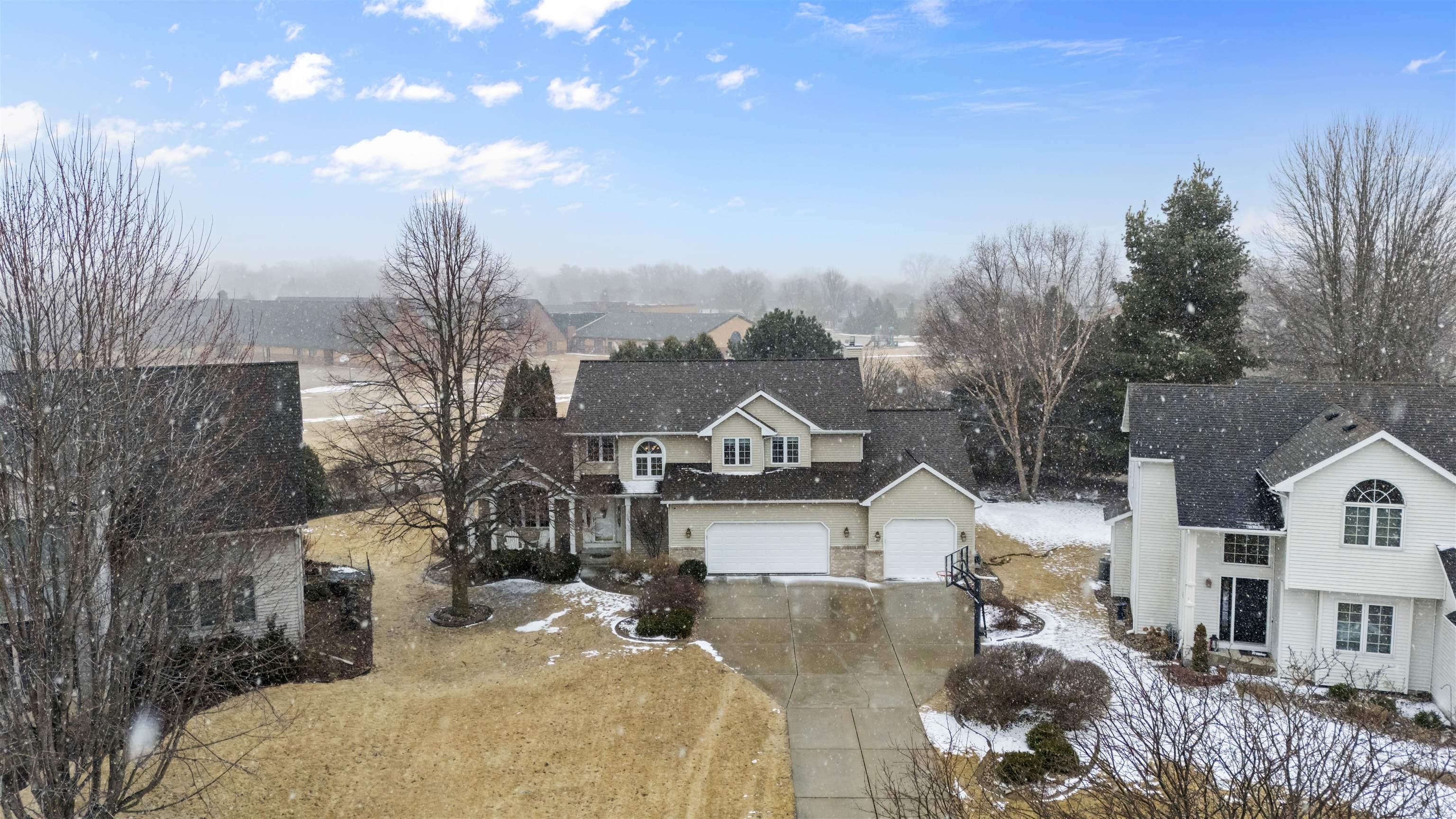 816 Turnberry Drive