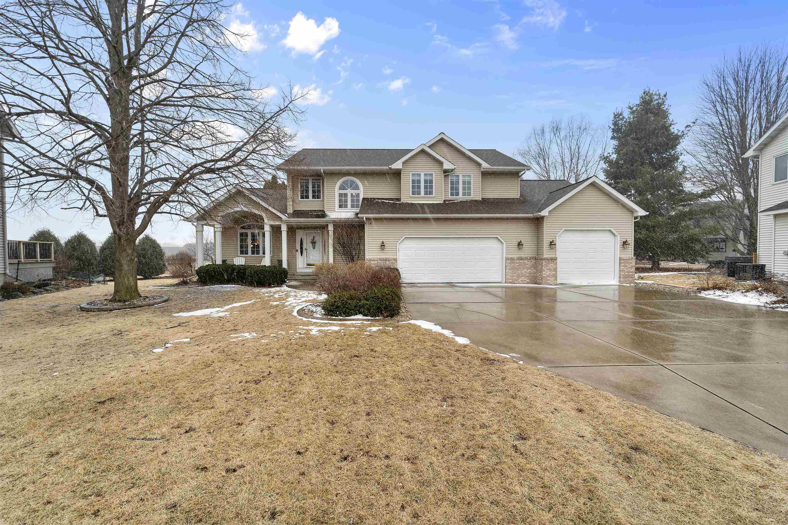 816 Turnberry Drive