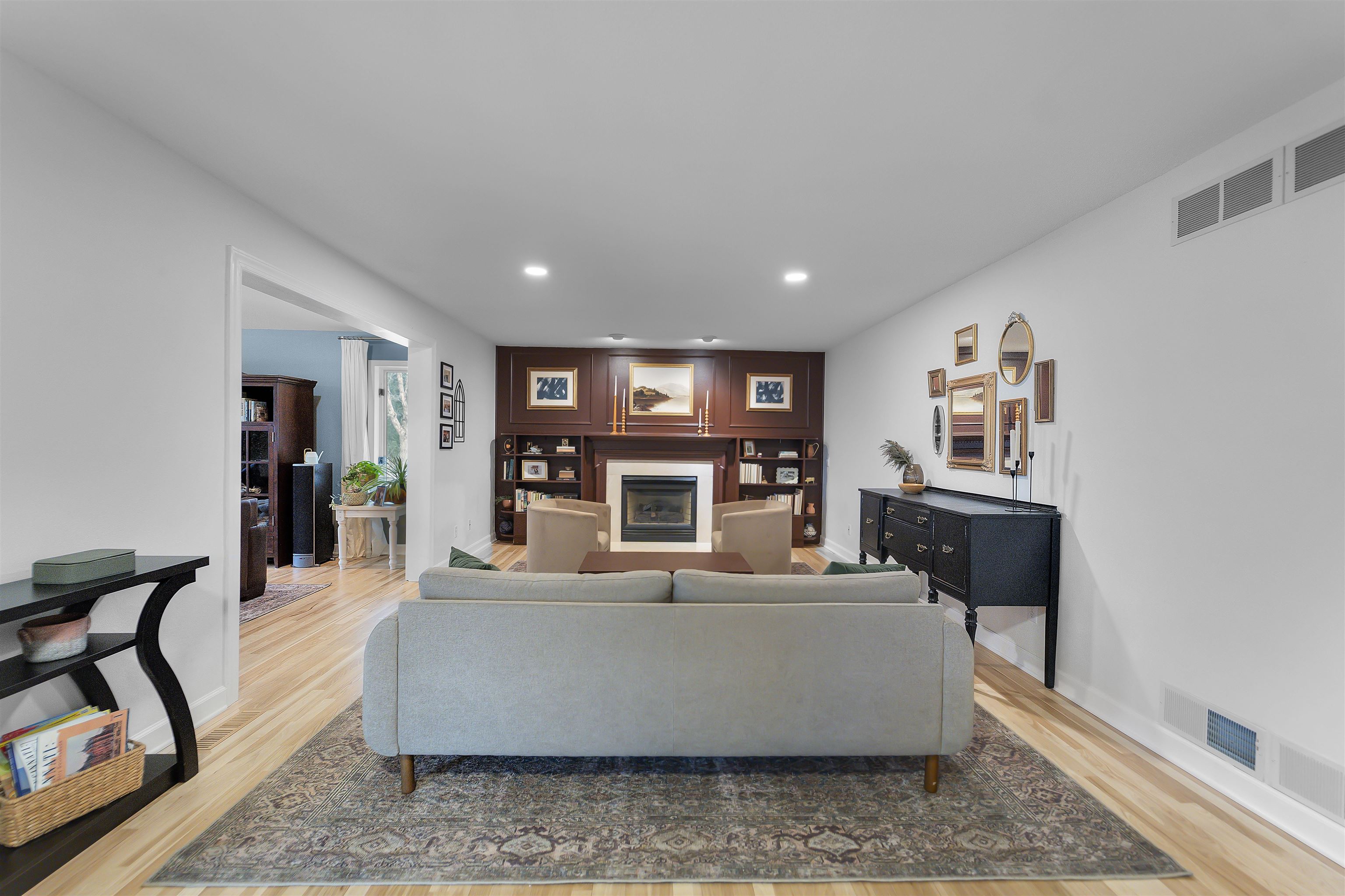 816 Turnberry Drive
