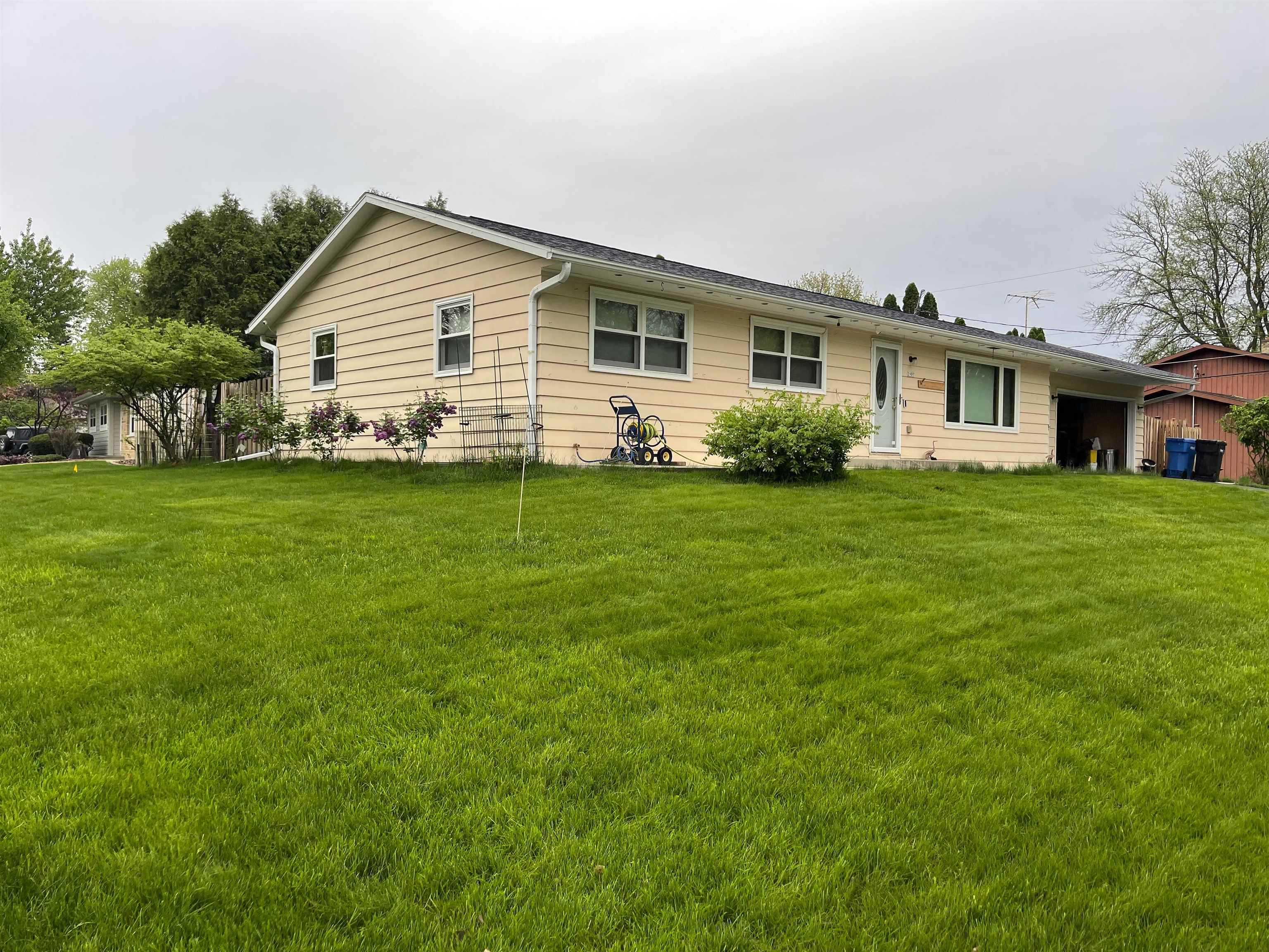 2907 Ravine Drive