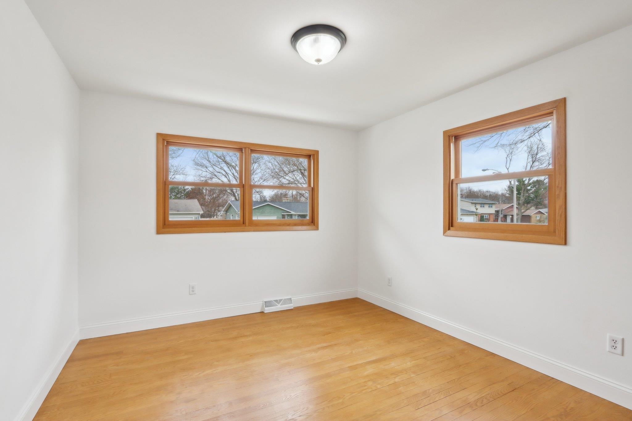 2907 Ravine Drive