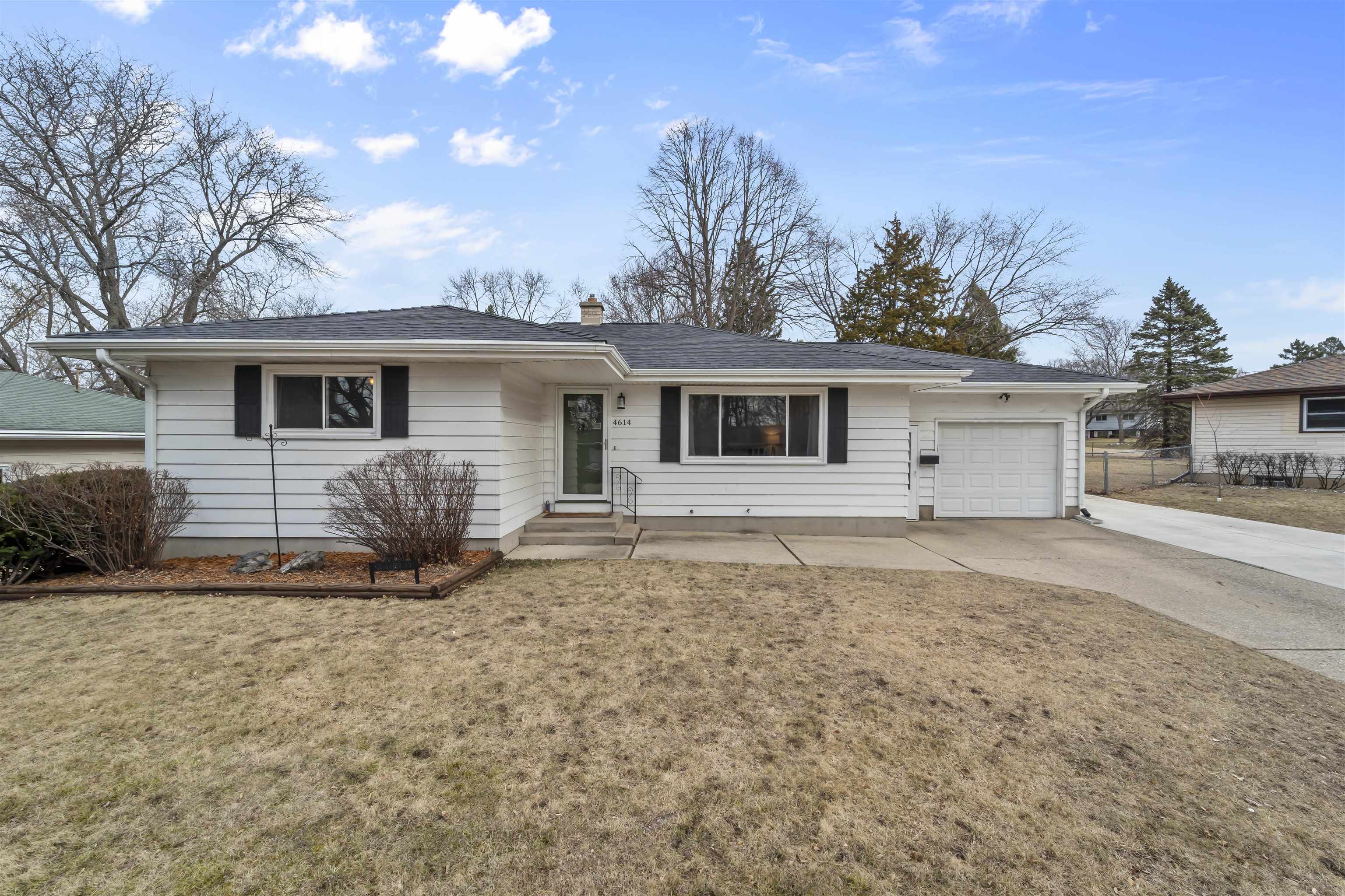 4614 Hermsmeier Lane