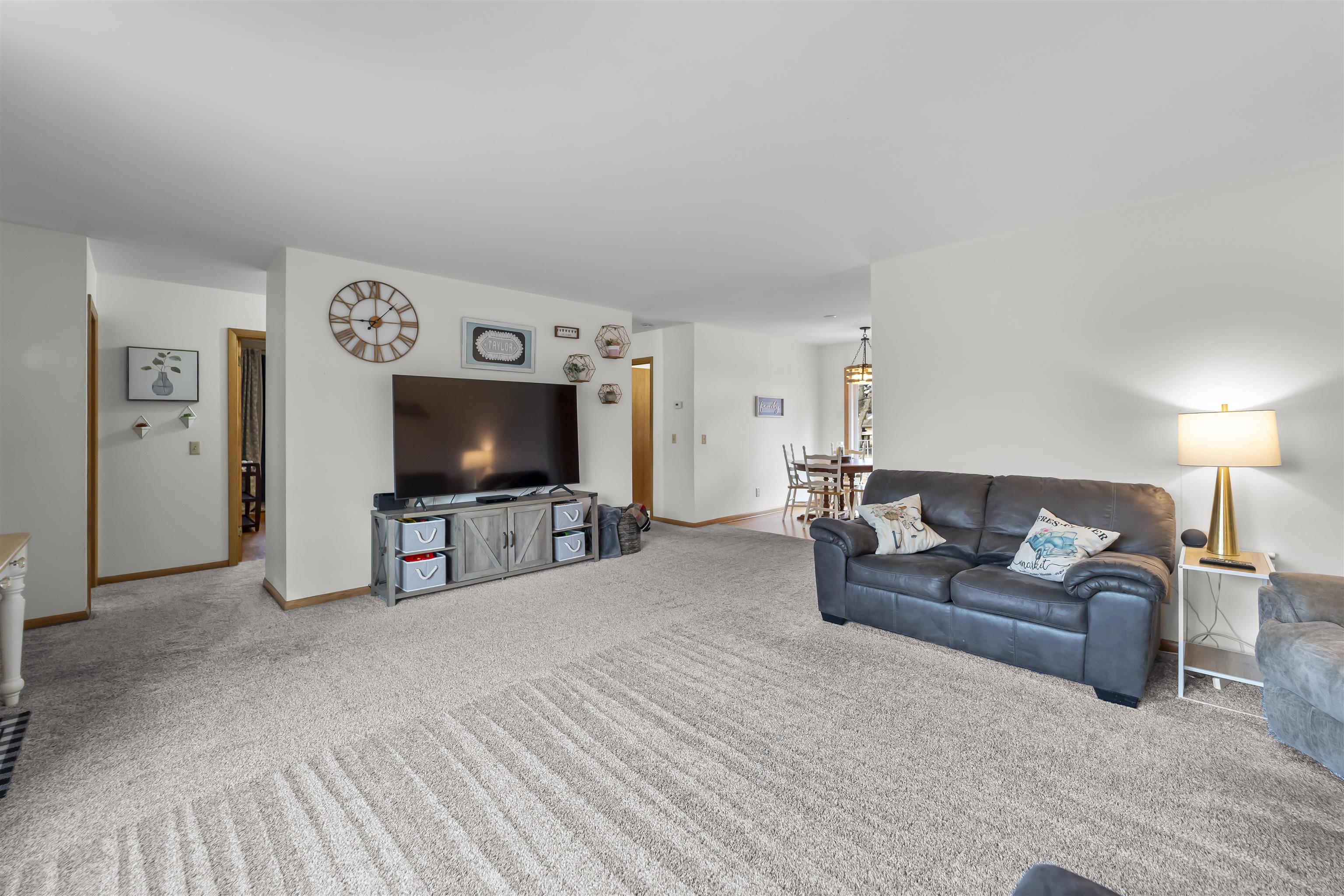 4614 Hermsmeier Lane