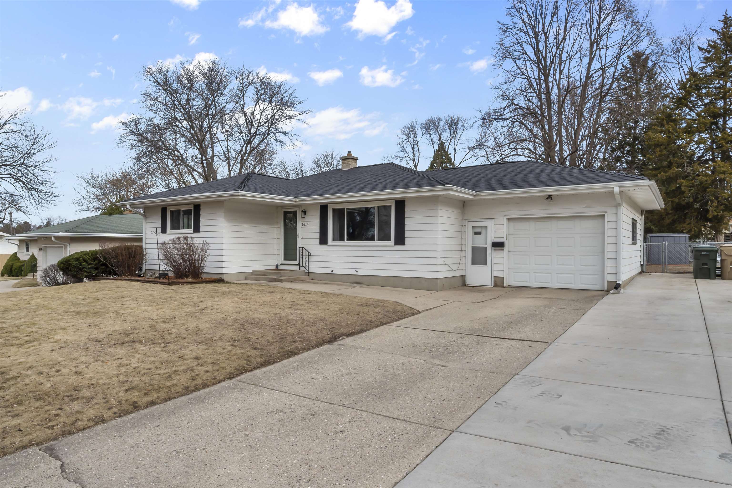 4614 Hermsmeier Lane