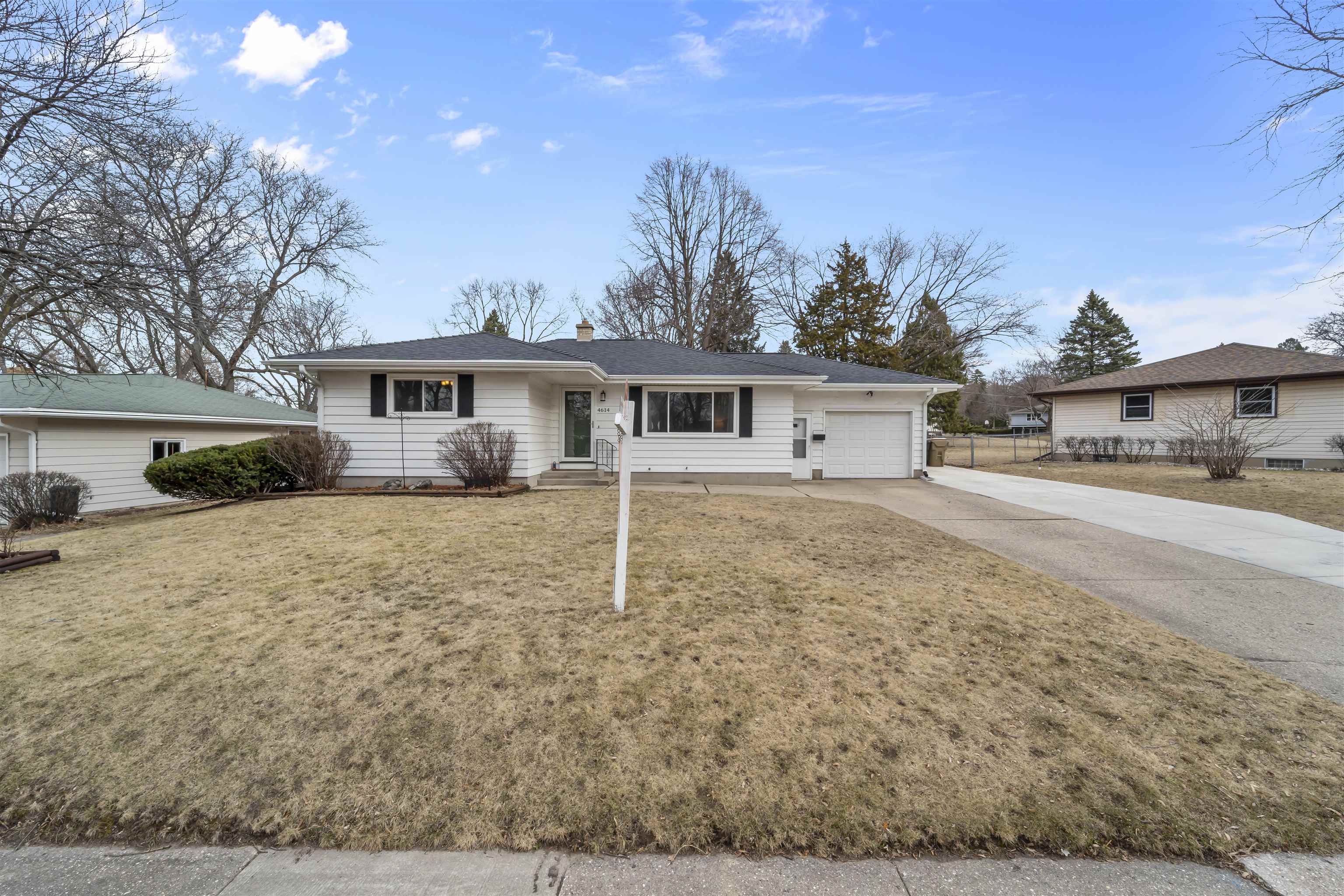 4614 Hermsmeier Lane