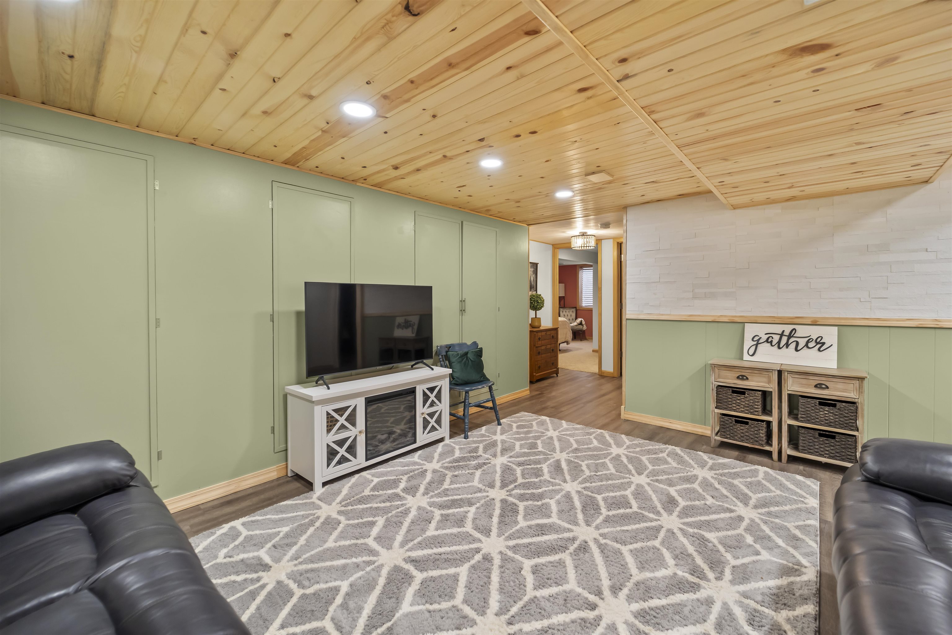 4614 Hermsmeier Lane