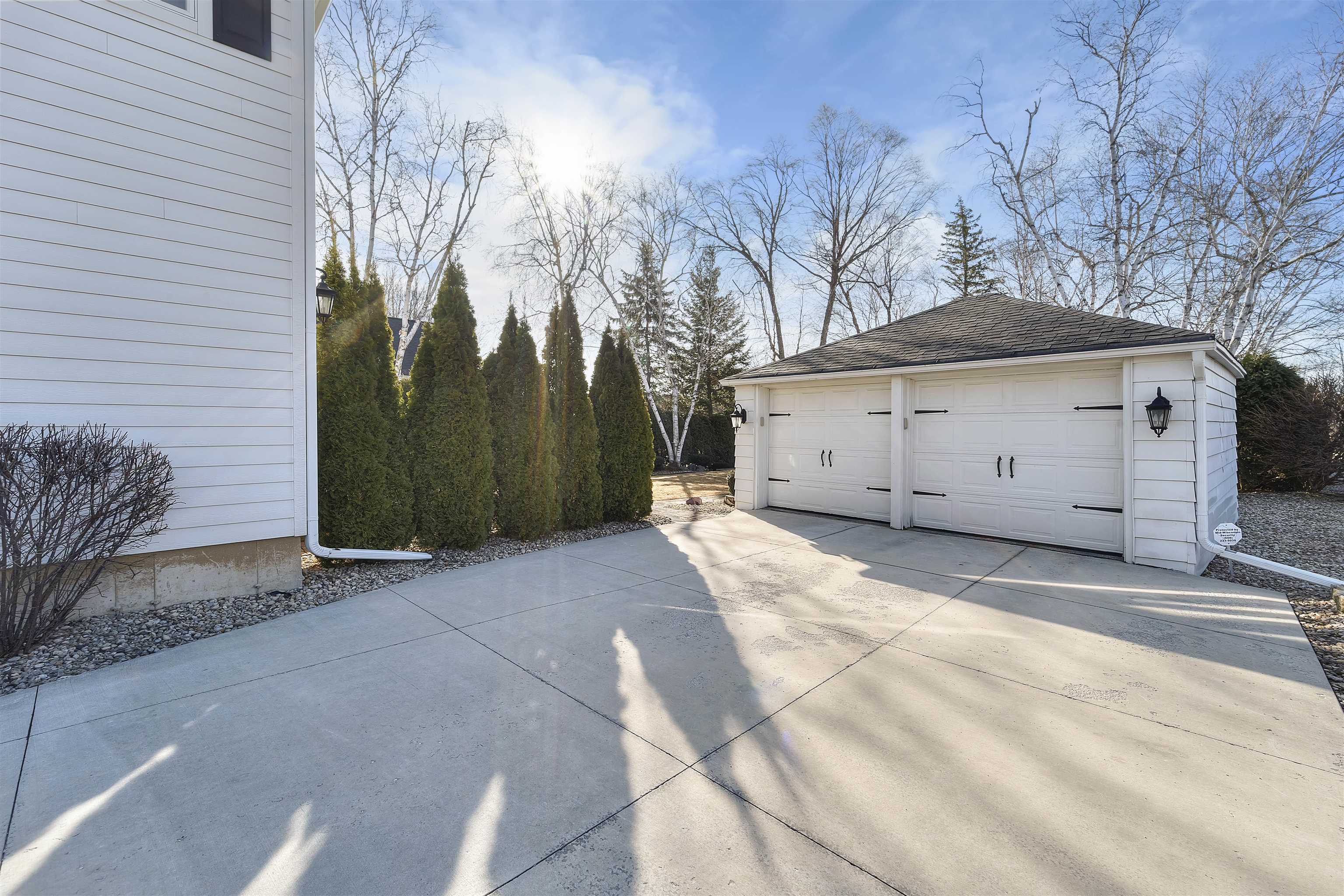 7311 Hubbard Avenue