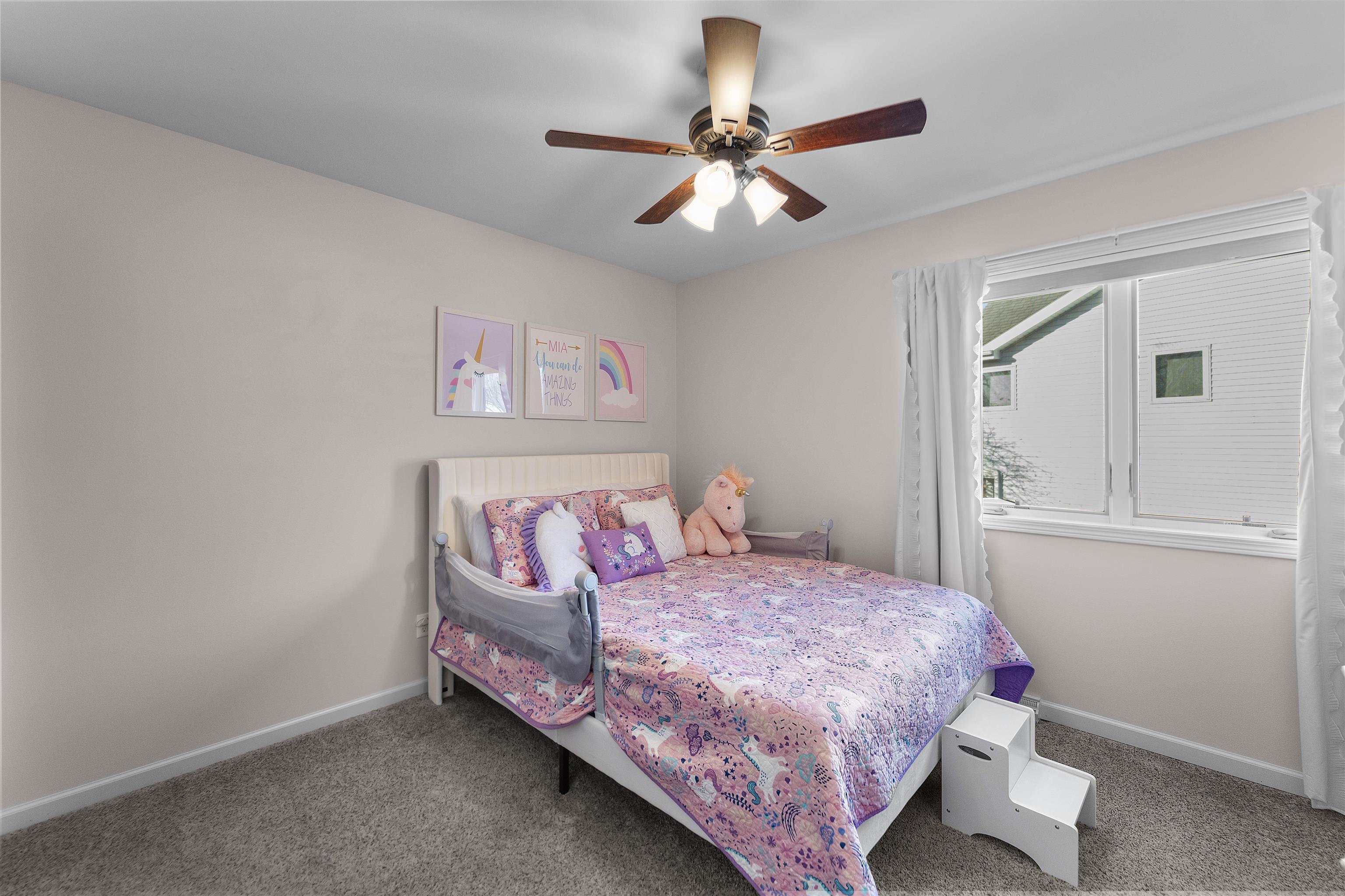 17 Autumnwood Circle