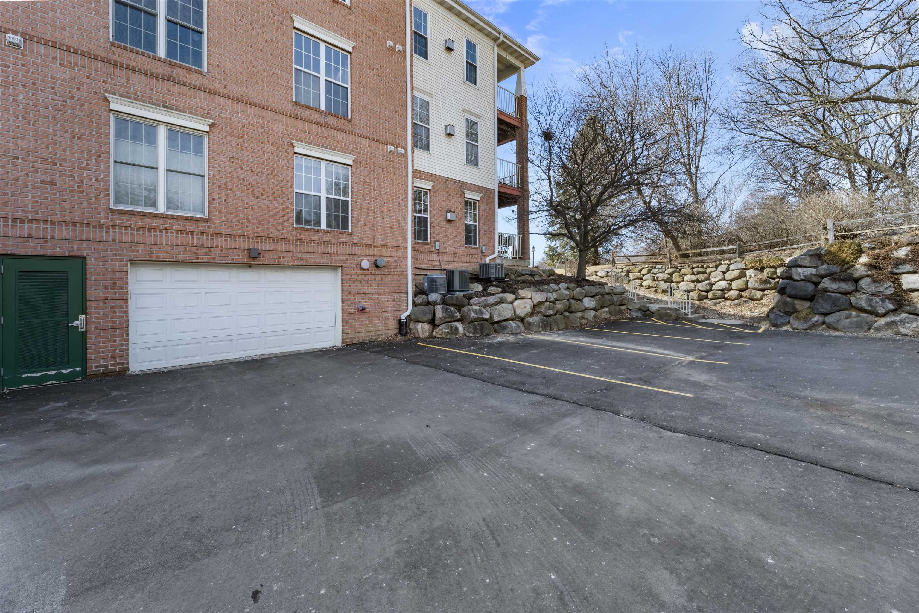199 Shato Lane
