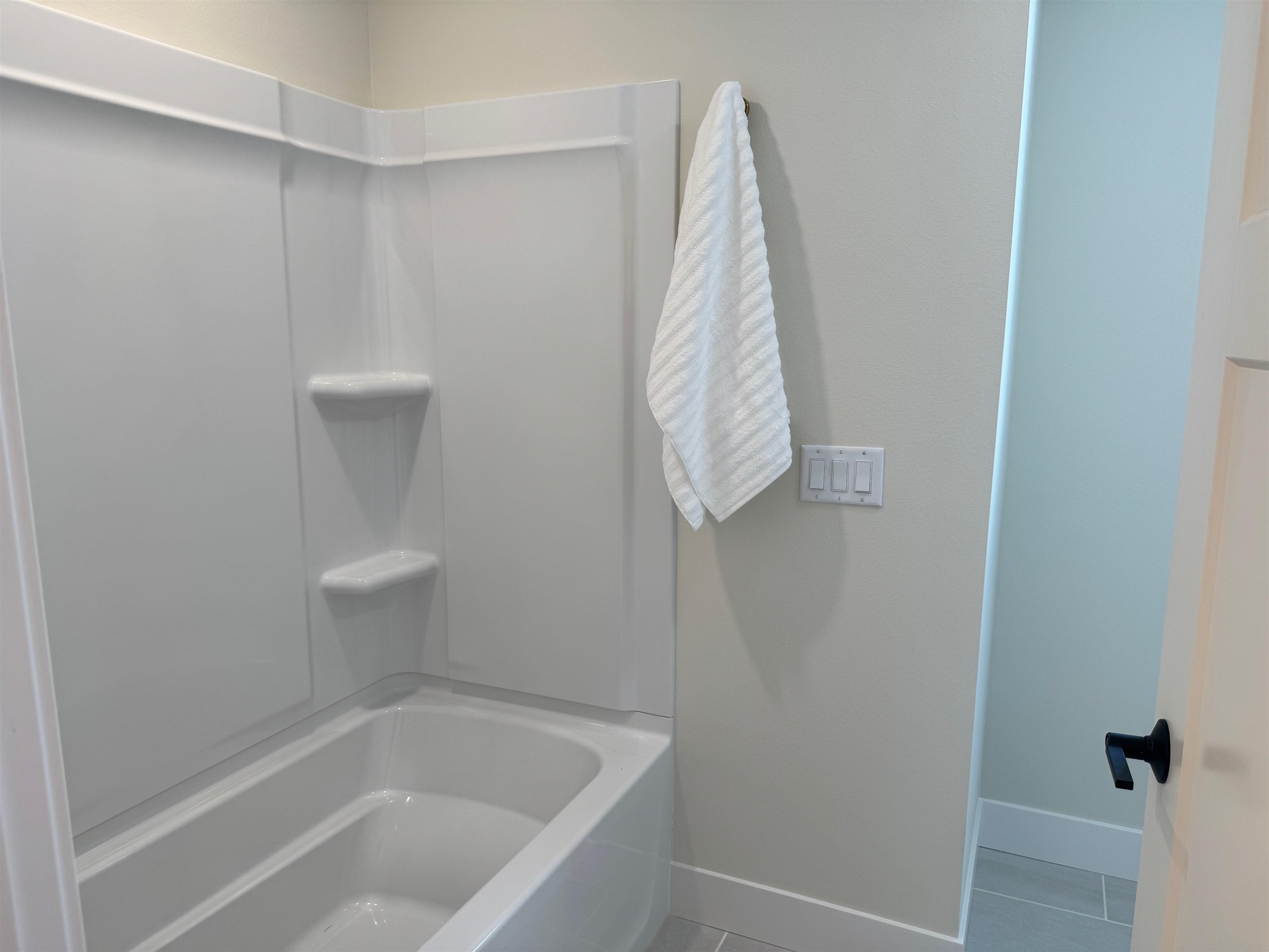 6263 Stone Gate Drive