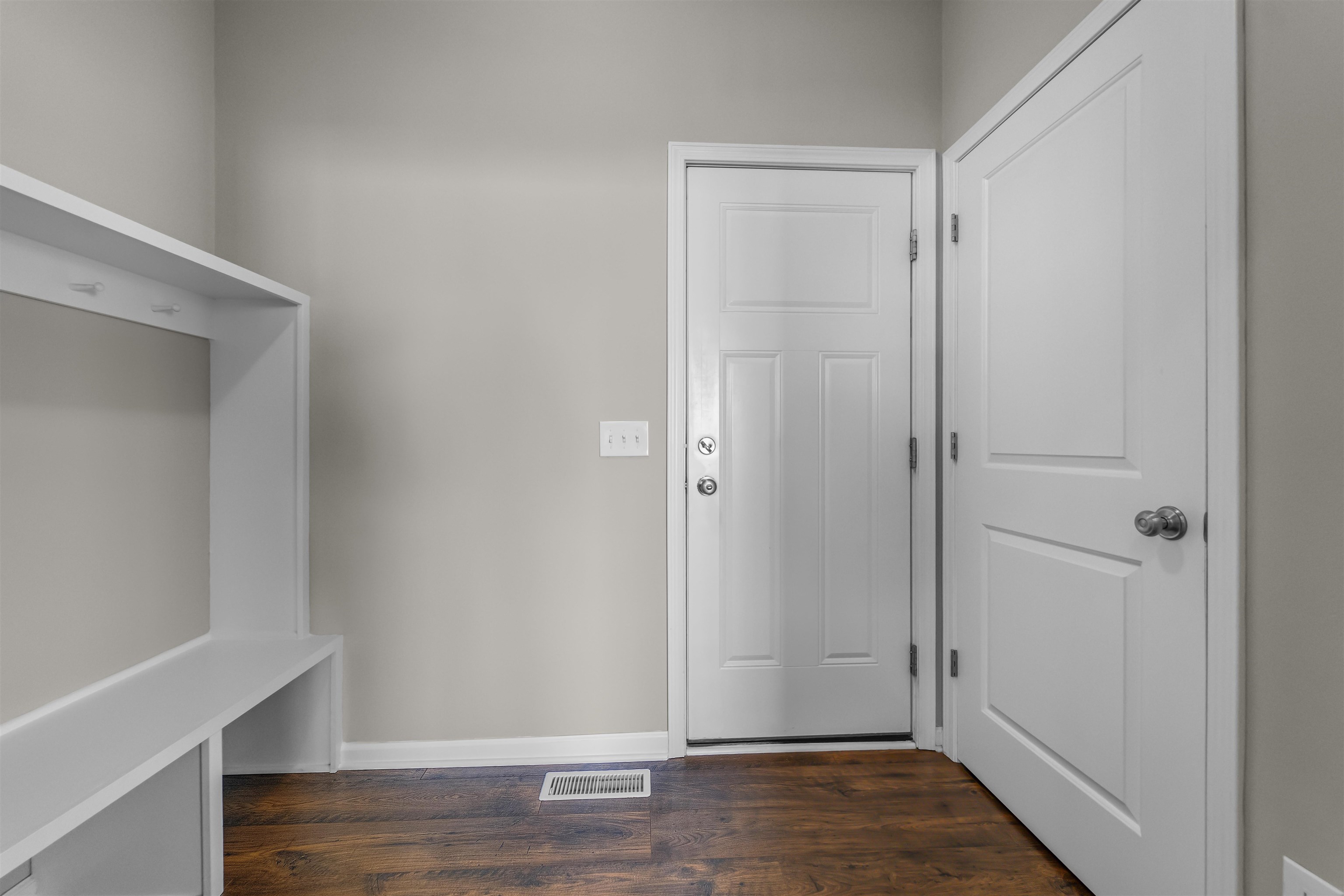 4132 Royal View Drive