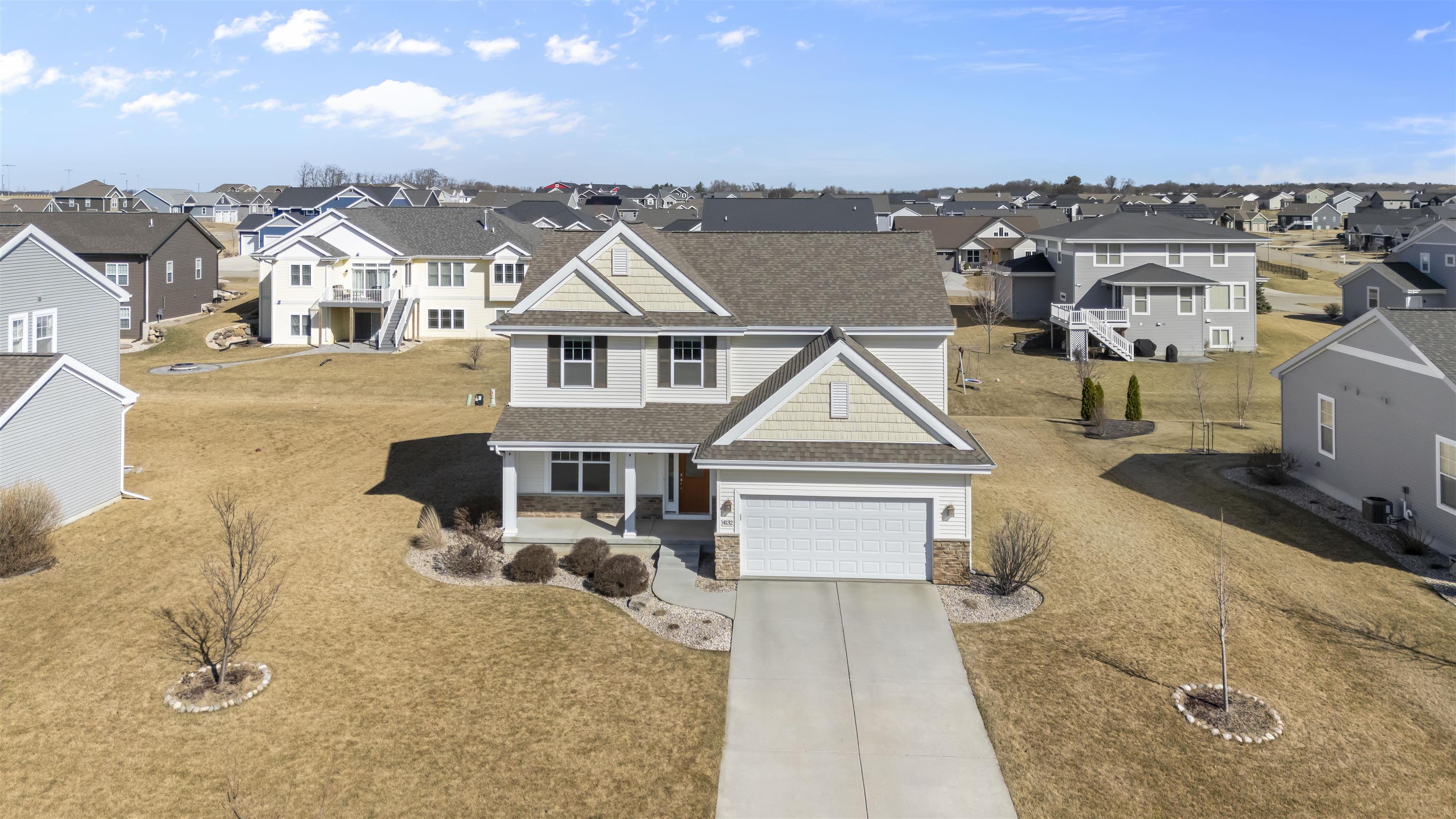 4132 Royal View Drive