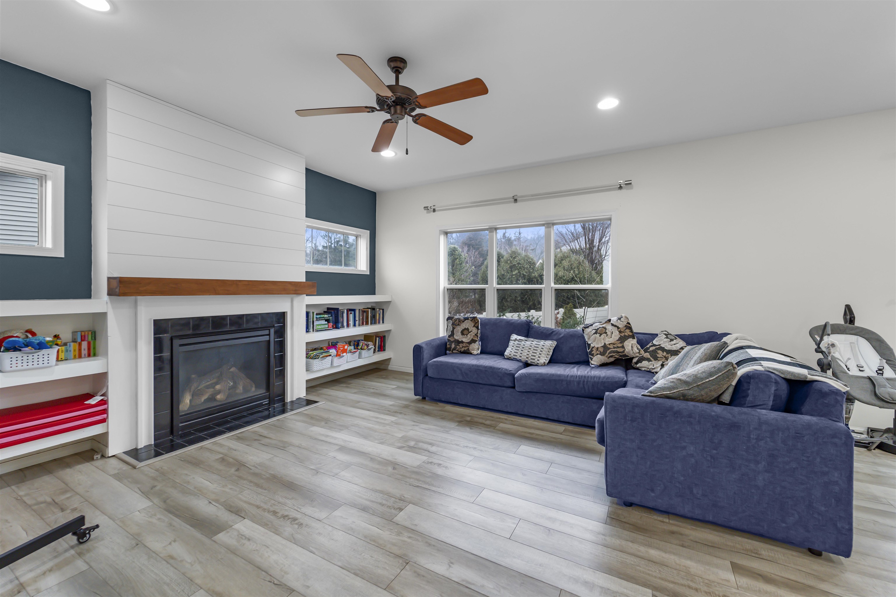 8768 White Coral Way