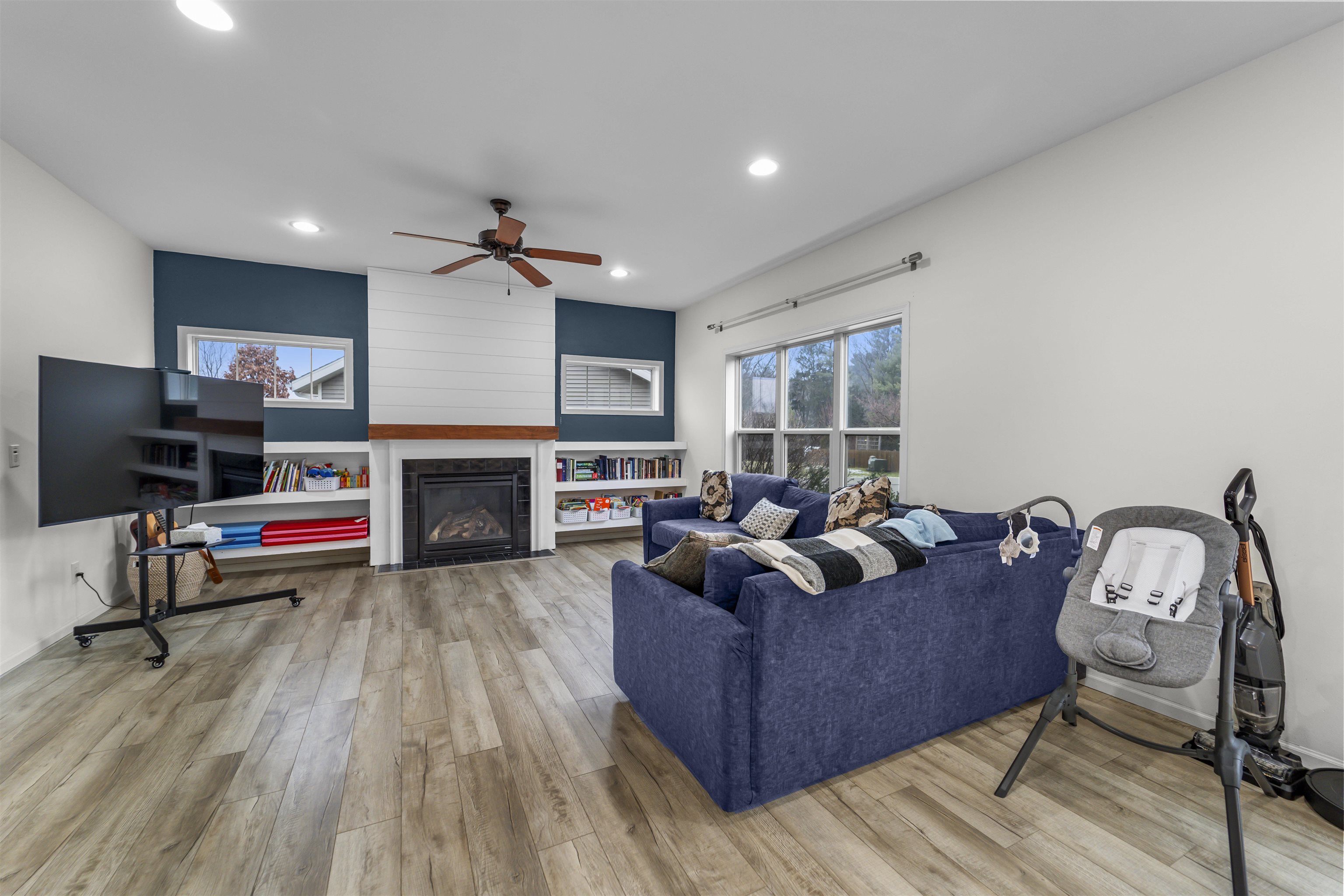 8768 White Coral Way