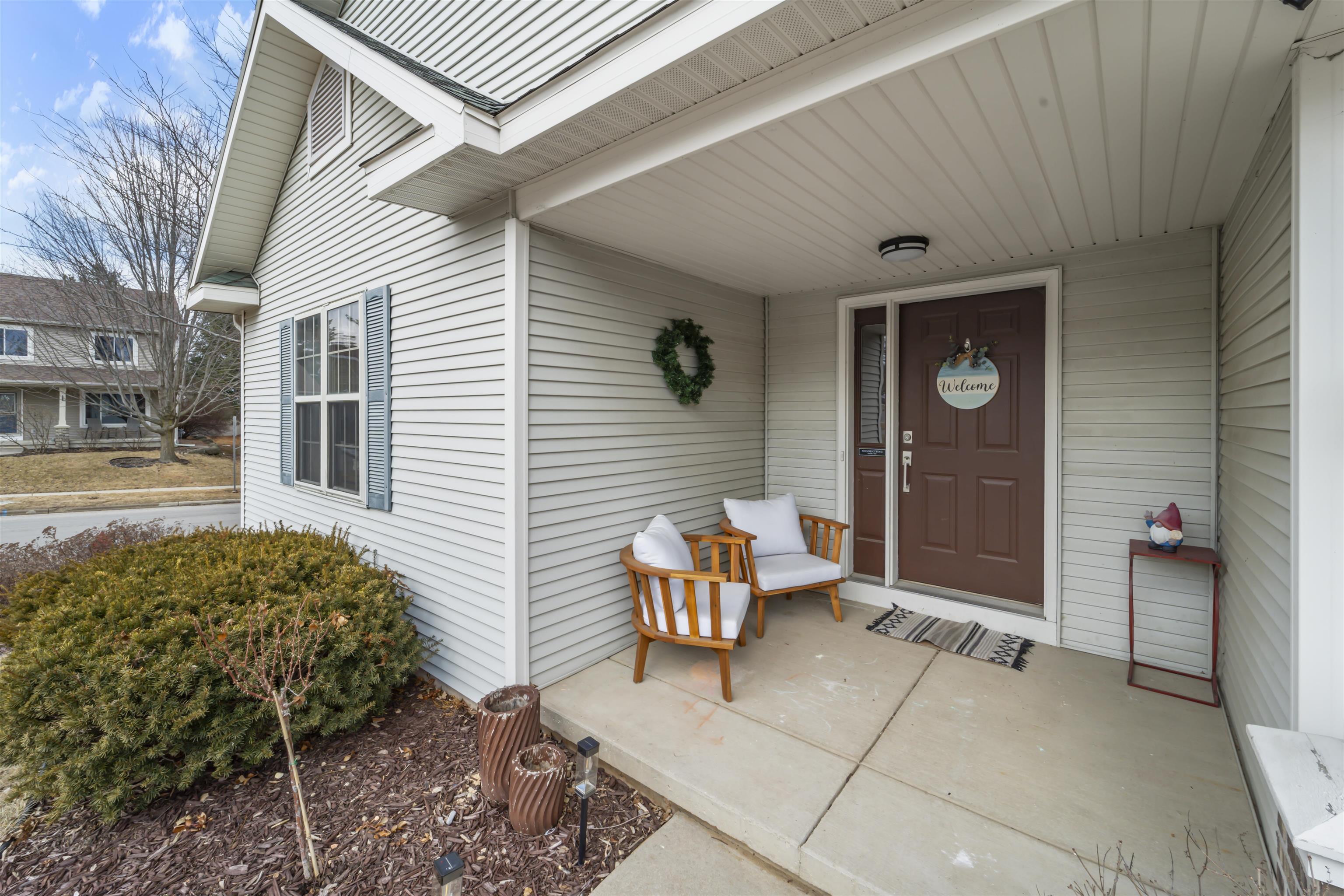 7884 Wood Reed Drive
