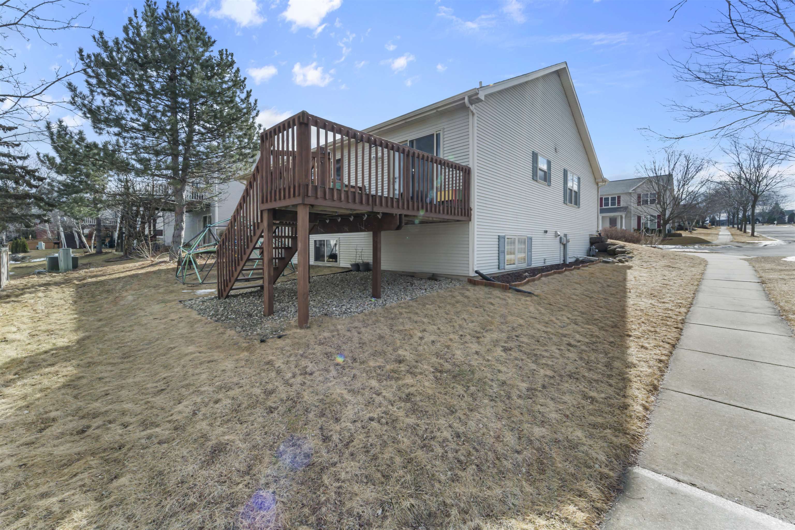 7884 Wood Reed Drive