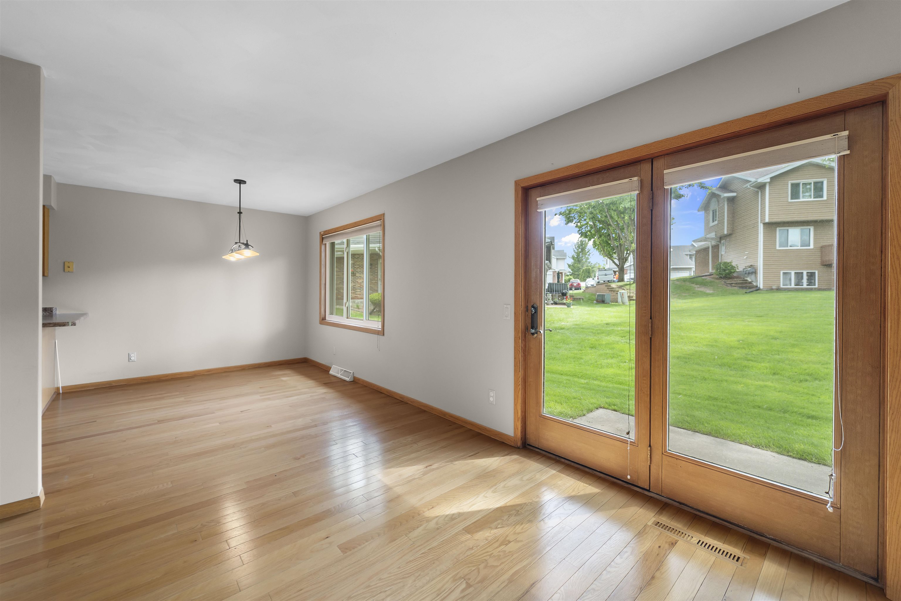 314 Castle Oaks Crossing