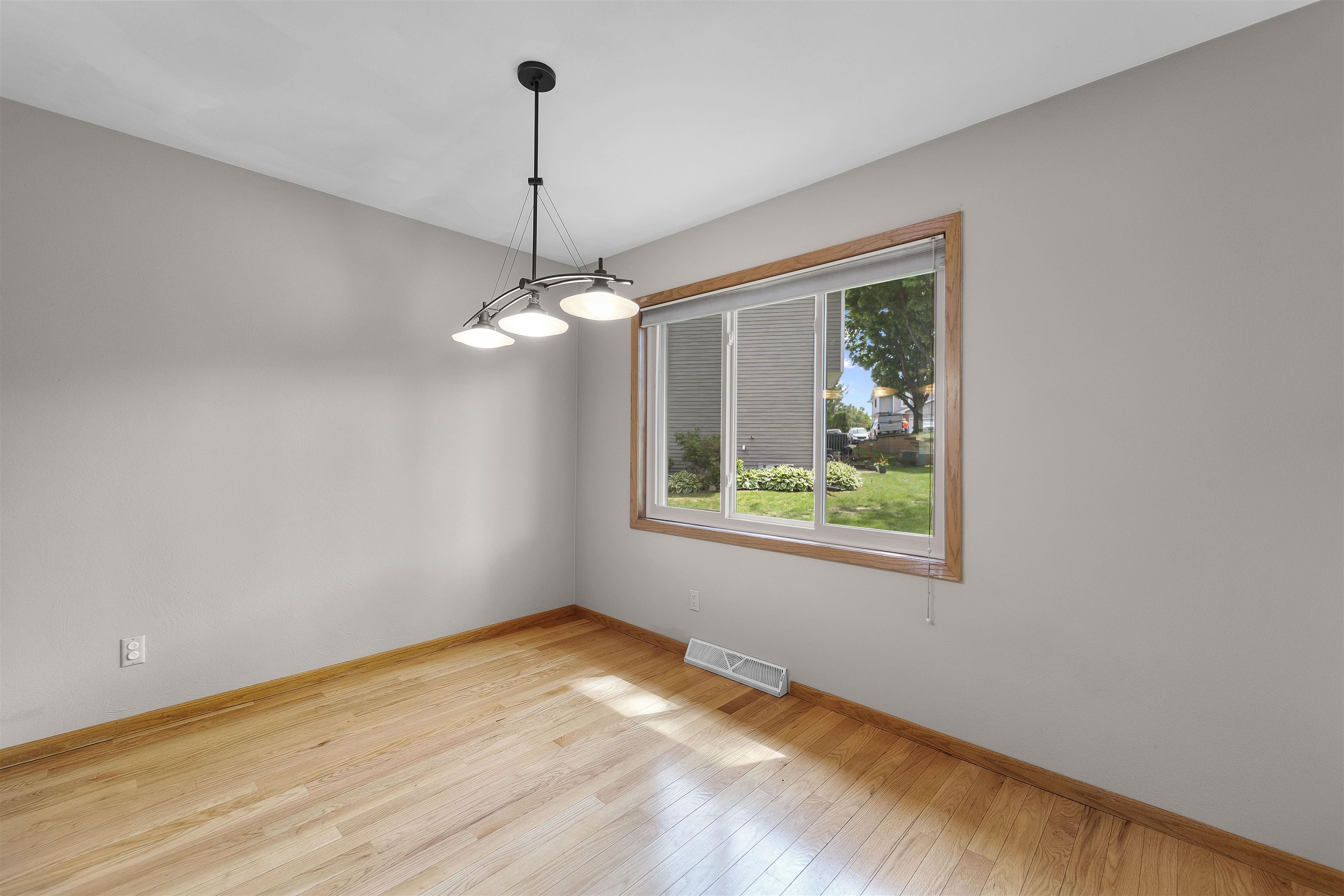 314 Castle Oaks Crossing