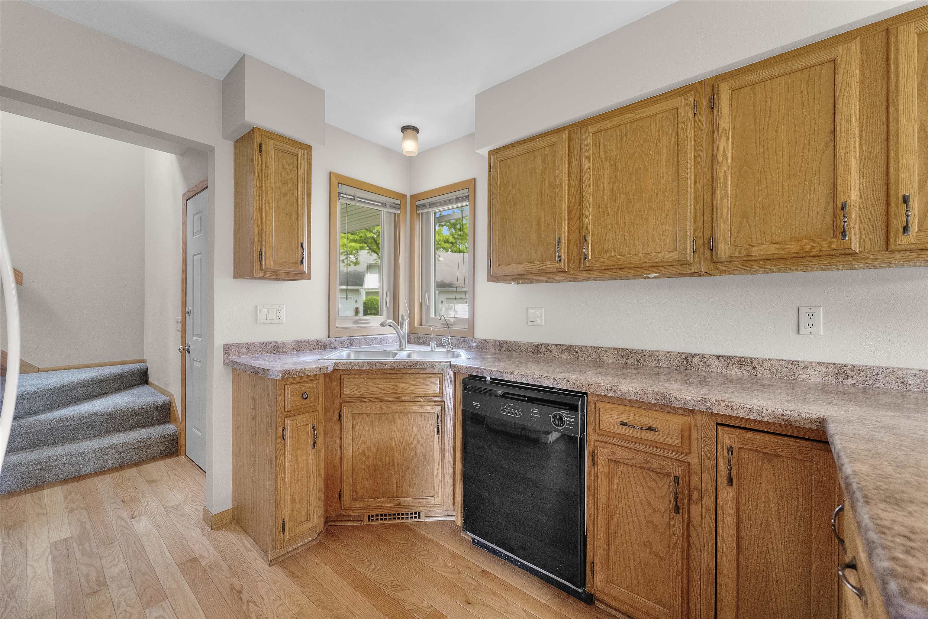 314 Castle Oaks Crossing