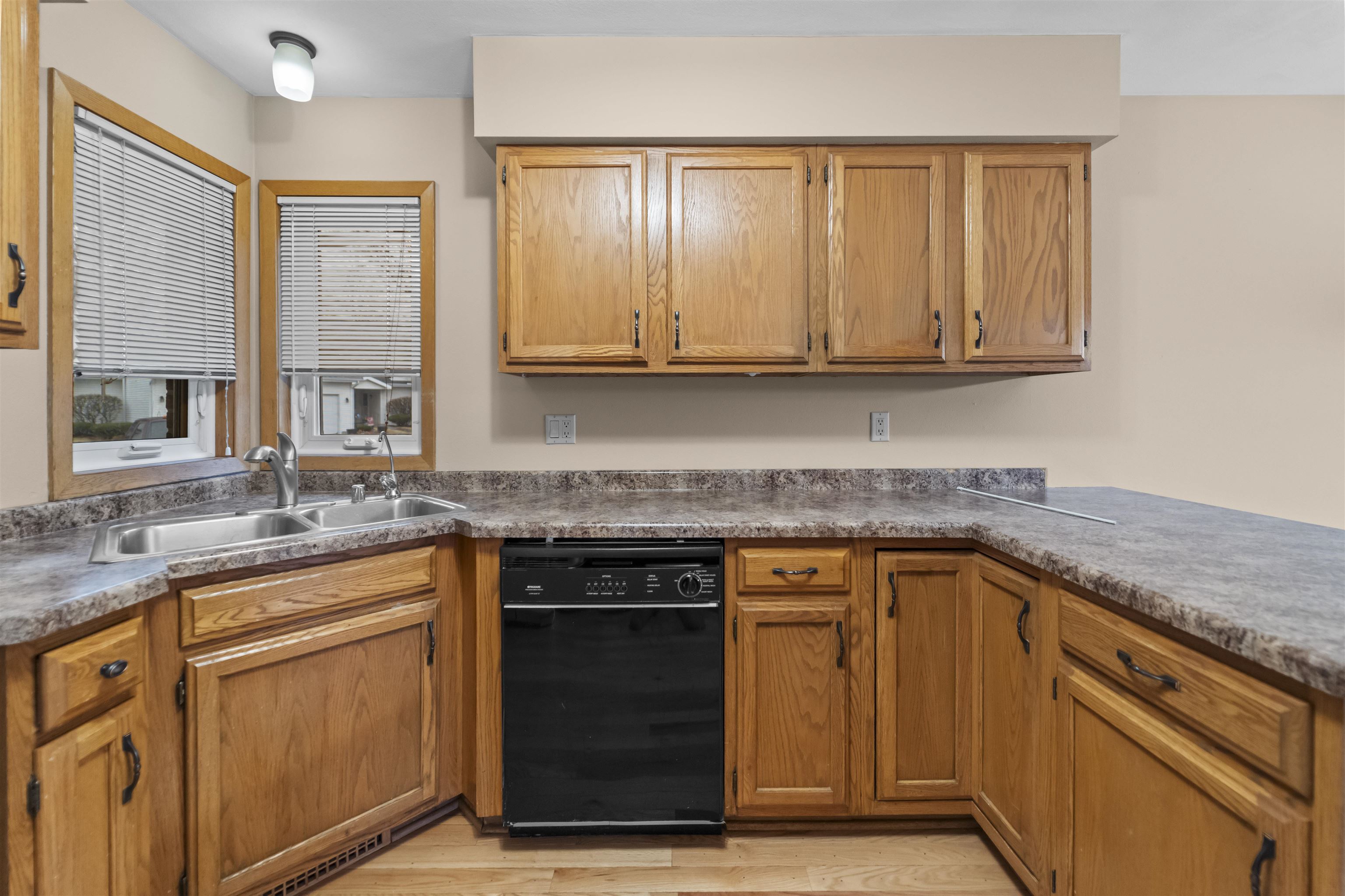 314 Castle Oaks Crossing