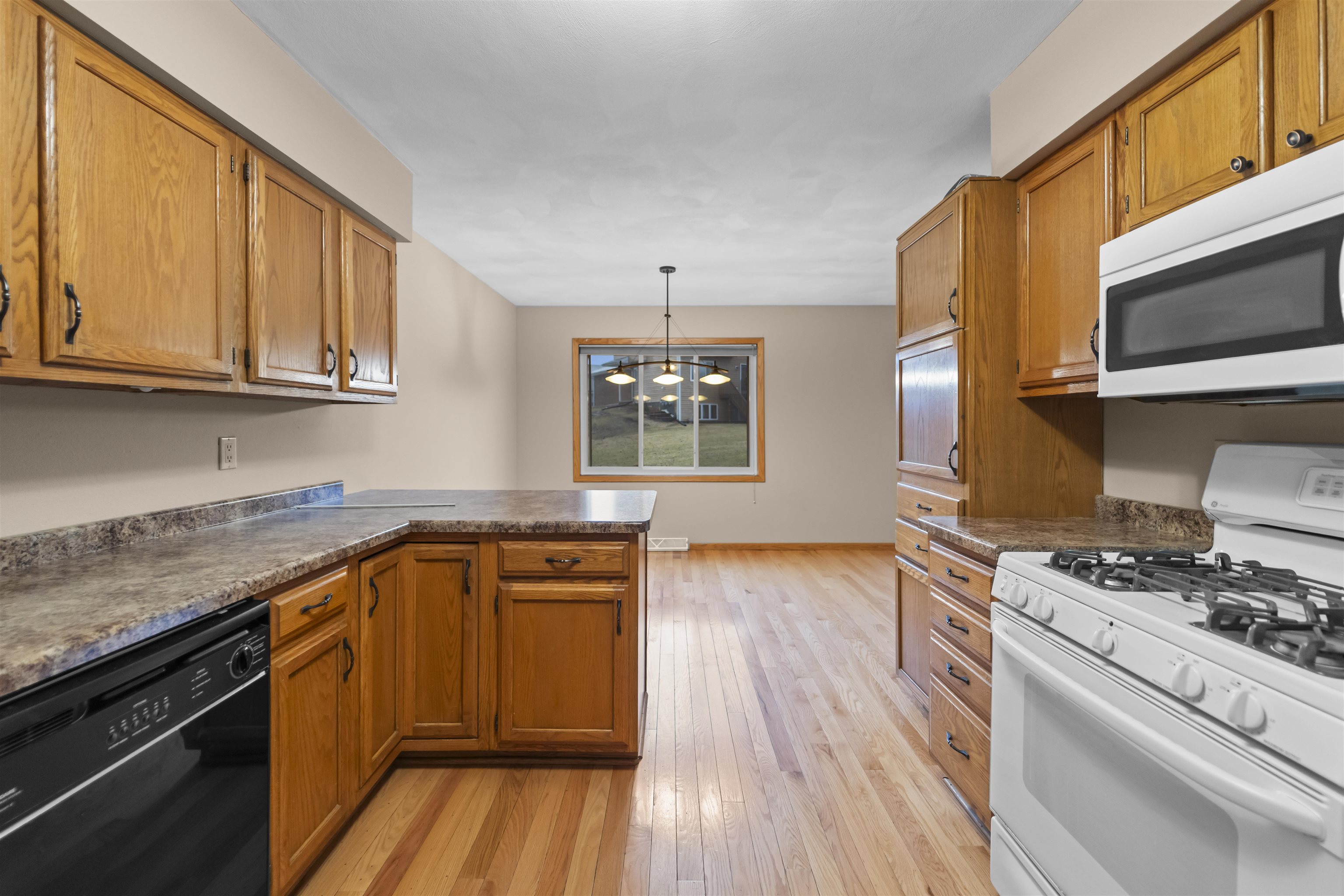 314 Castle Oaks Crossing