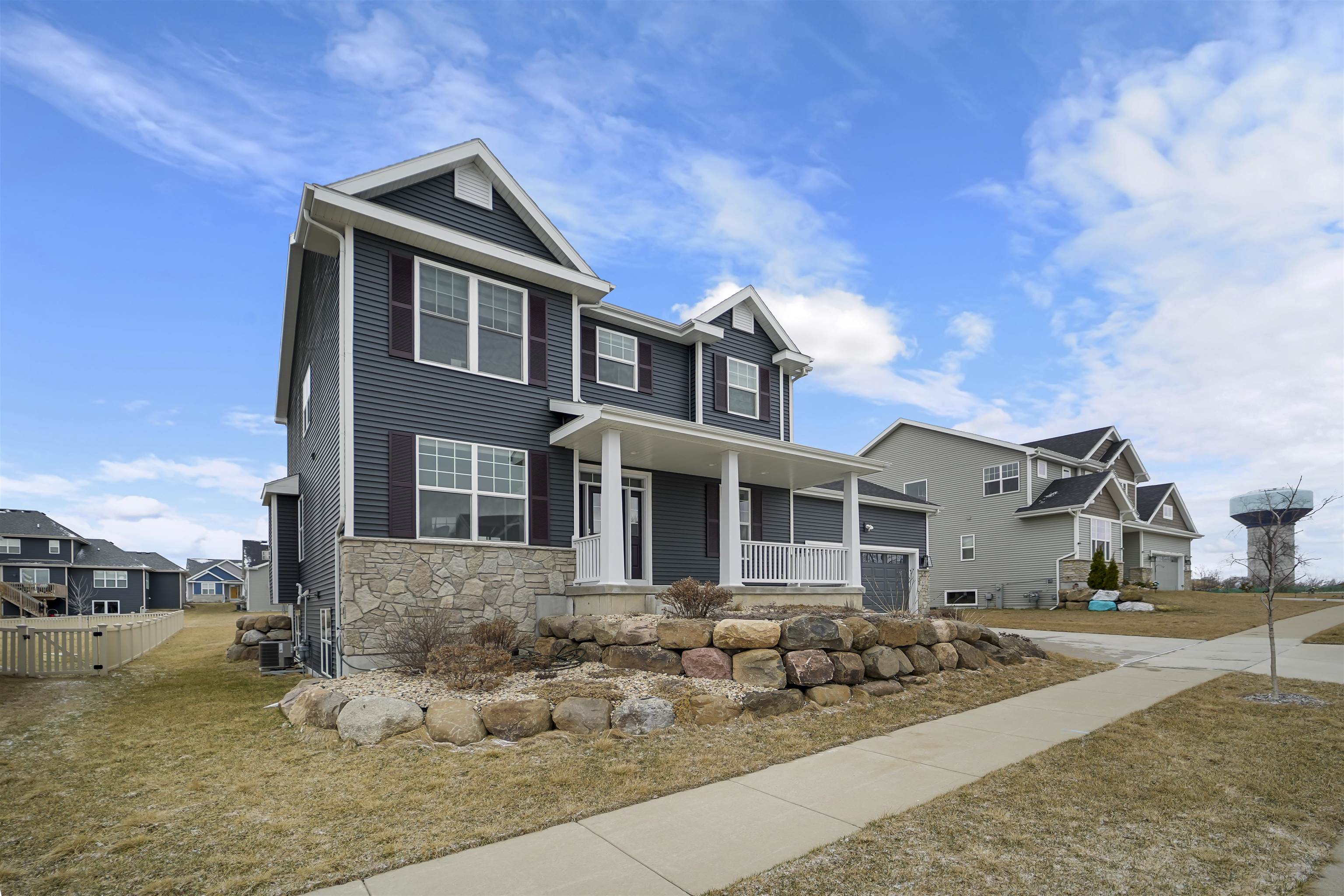 618 Tawny Elm Parkway