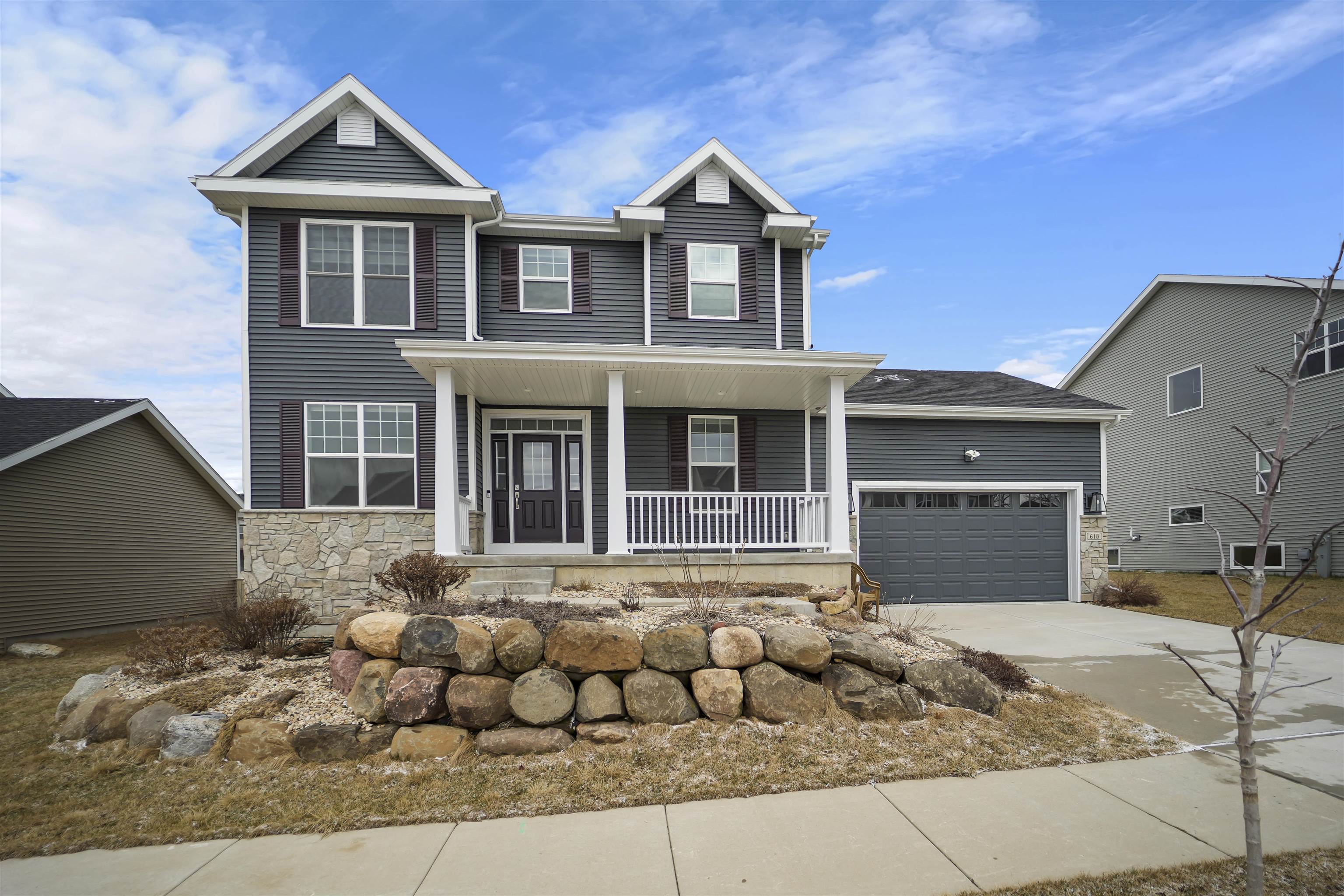 618 Tawny Elm Parkway