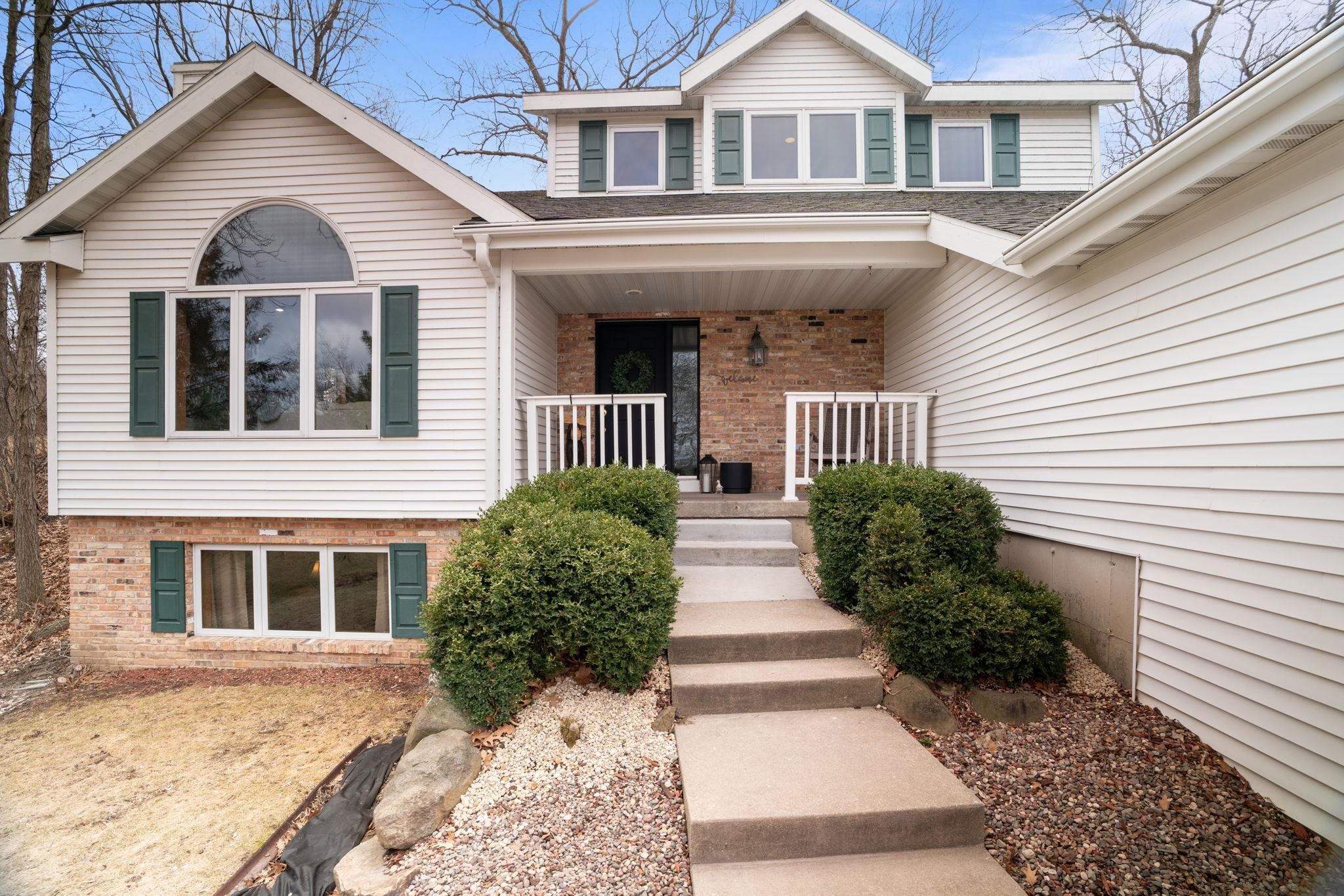 W9209 Forested Road