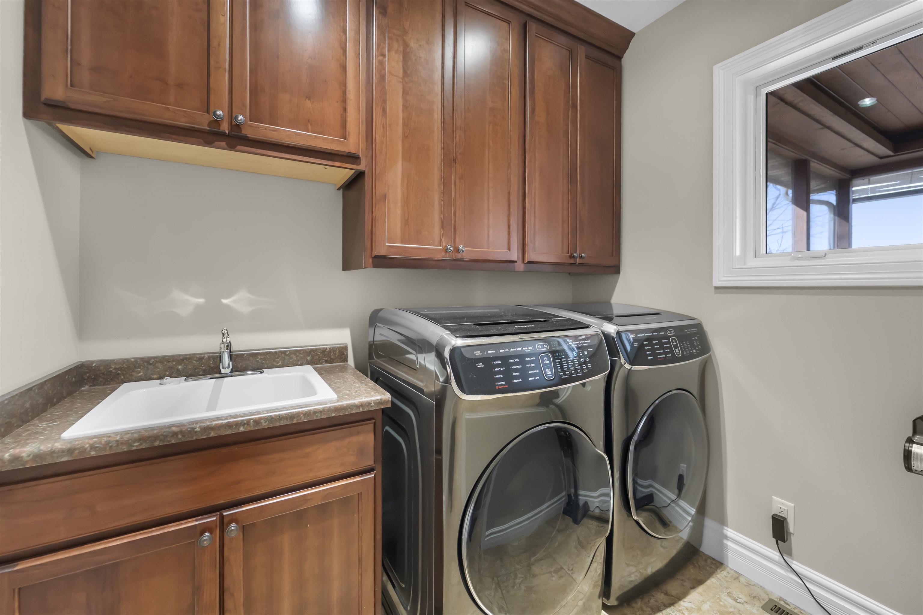 802 Silver Sage Trail